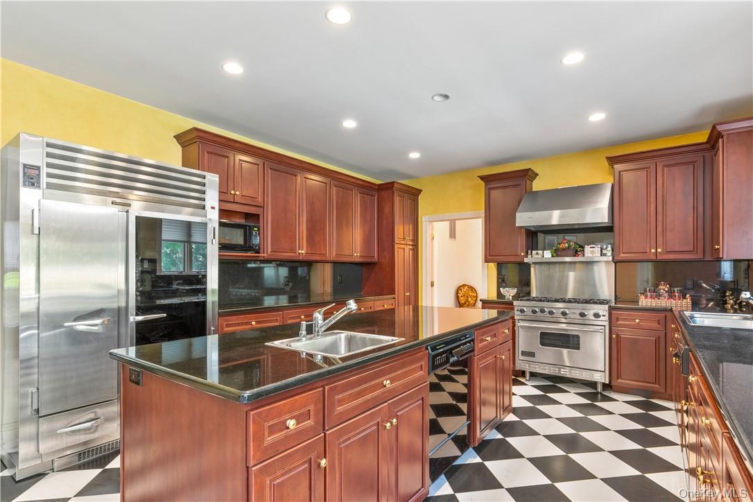 6 Love Lane Property Photo 13