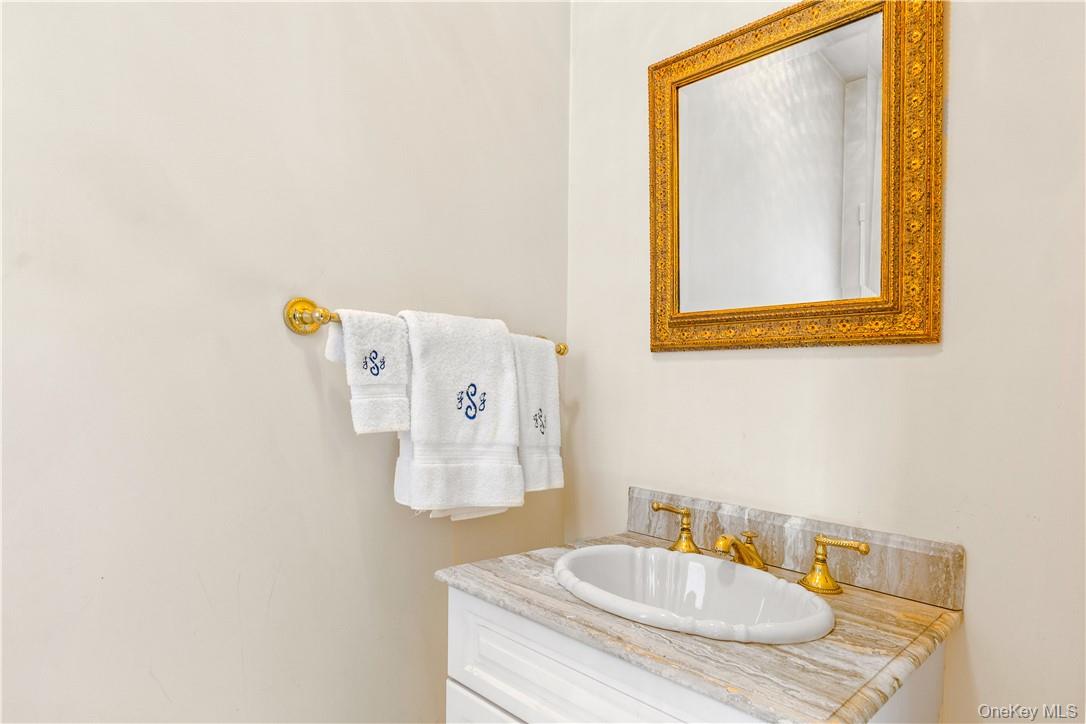 6 Love Lane Property Photo 17