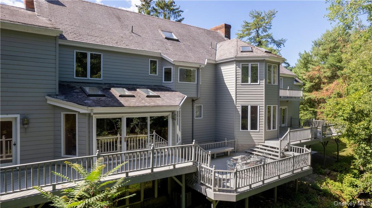 6 Love Lane Property Photo 32