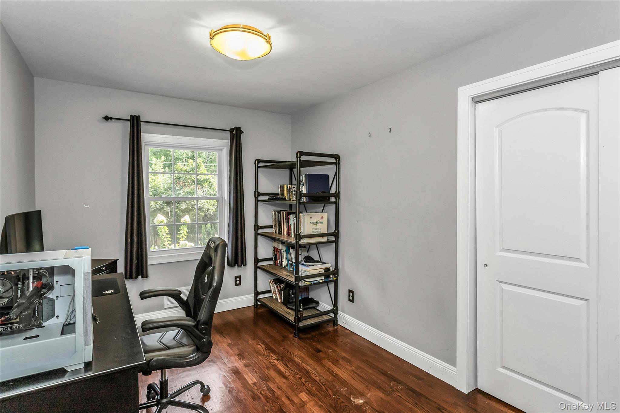 5 Meadowfield Lane Property Photo 21