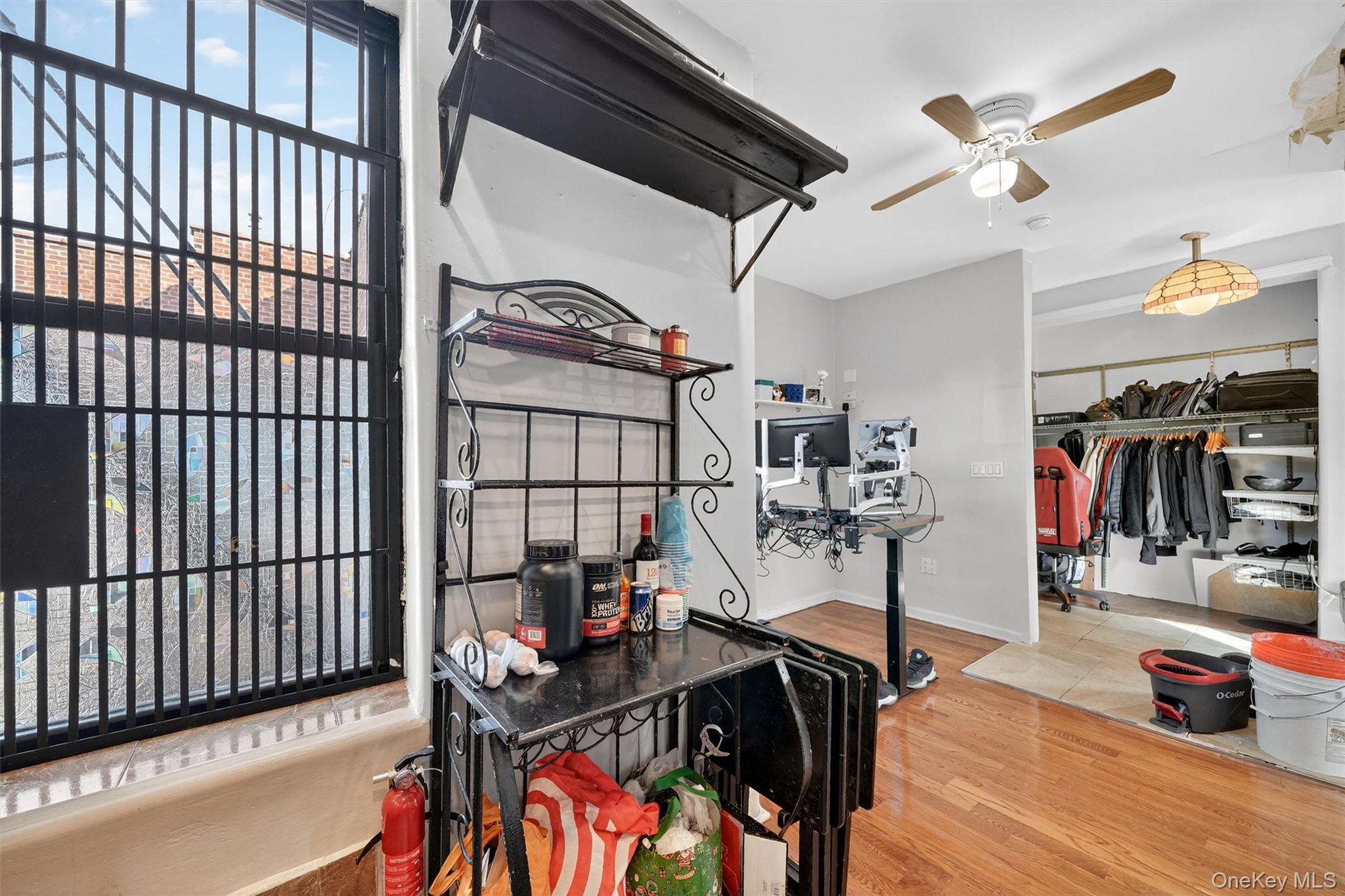 941 Jerome Avenue 12g Property Photo 15