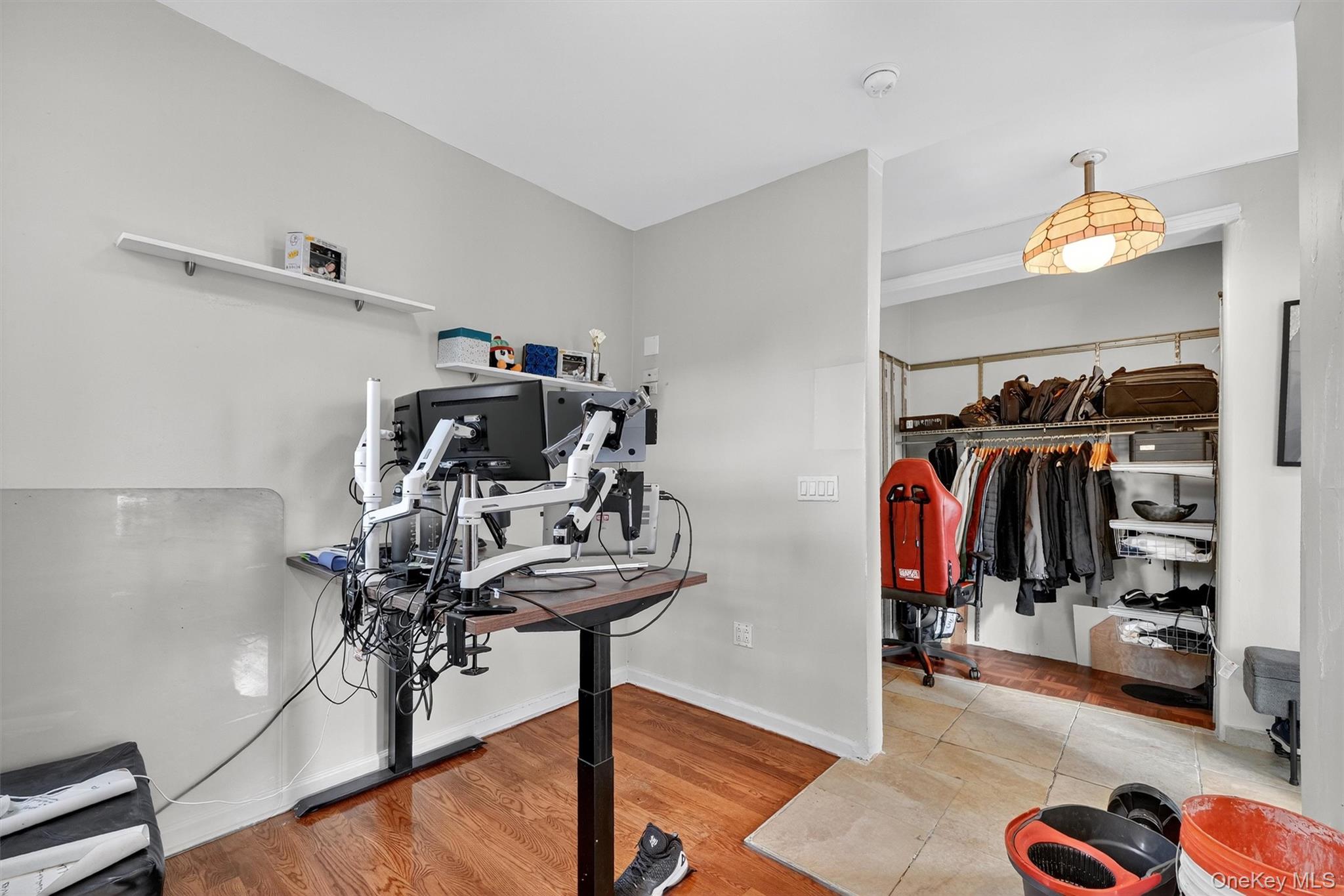 941 Jerome Avenue 12g Property Photo 17