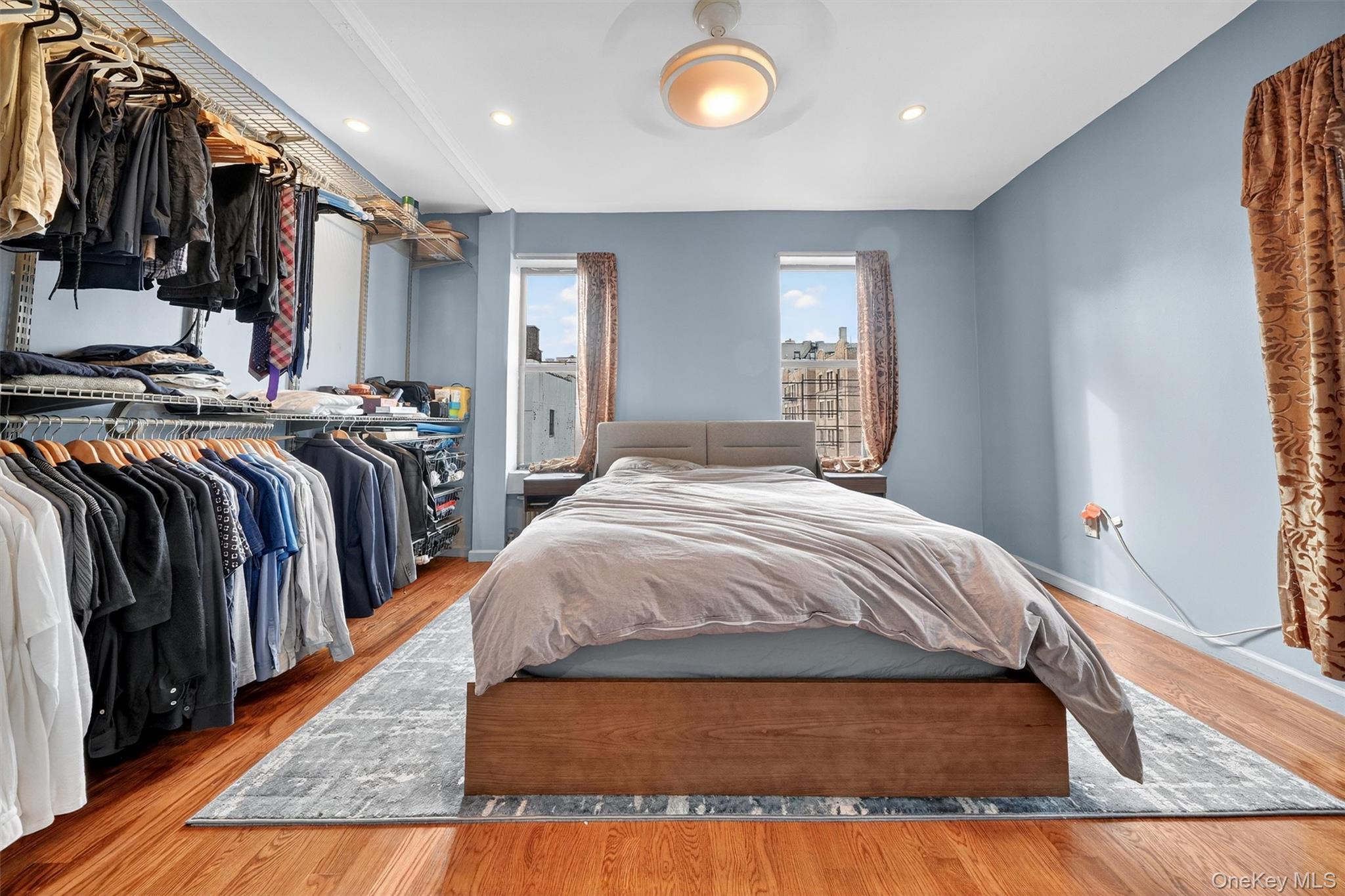 941 Jerome Avenue 12g Property Photo 25