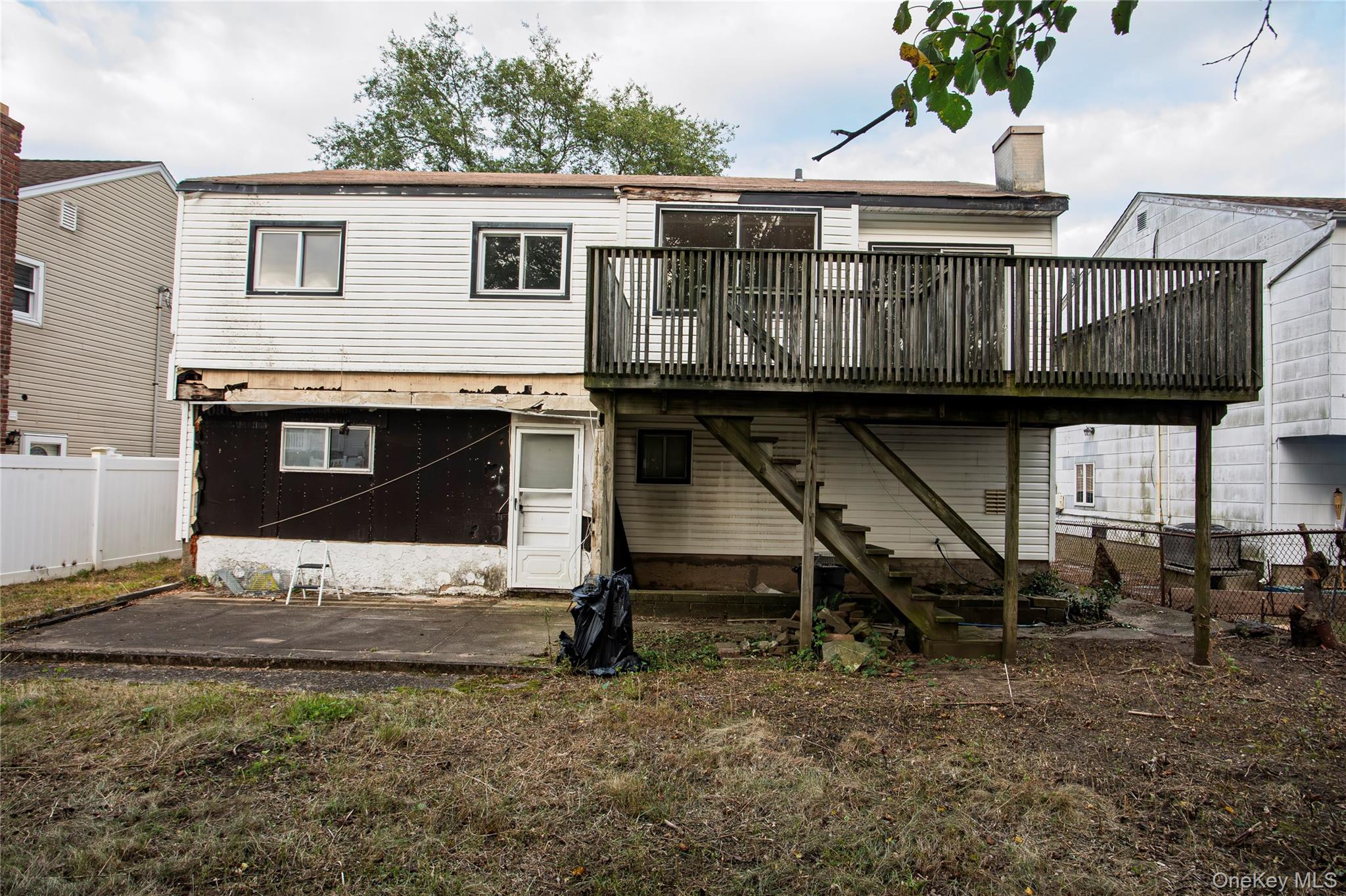292 Westside Avenue Property Photo 25