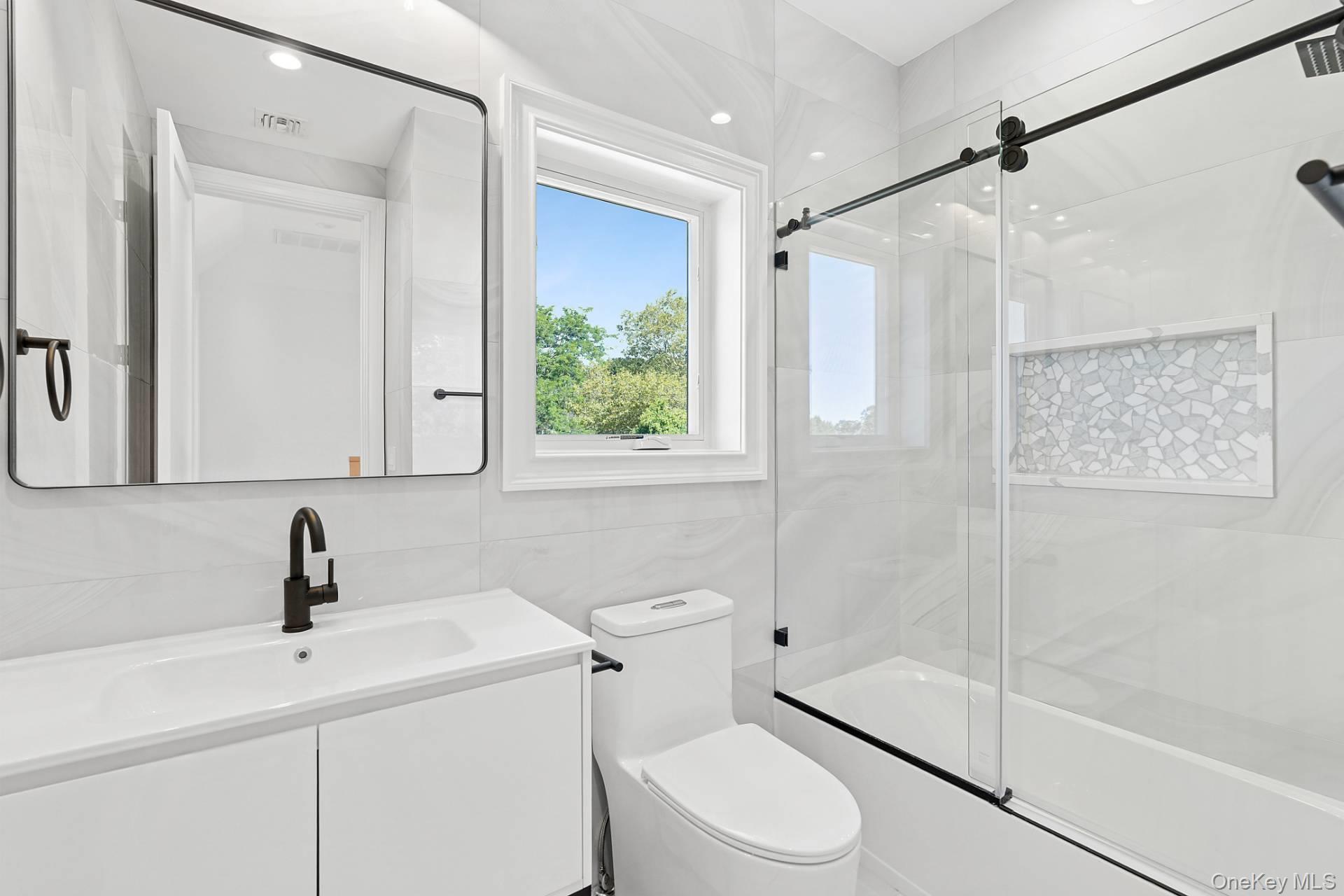 1900 Gillette Drive Property Photo 14