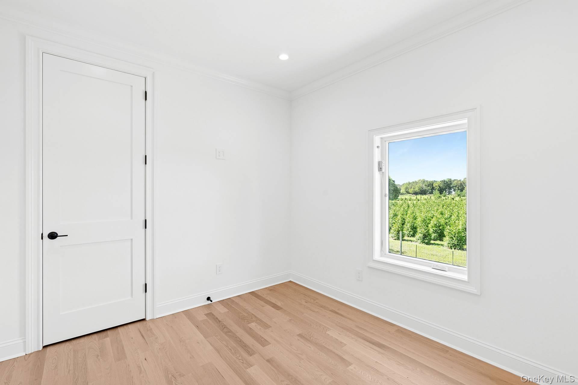 1900 Gillette Drive Property Photo 17