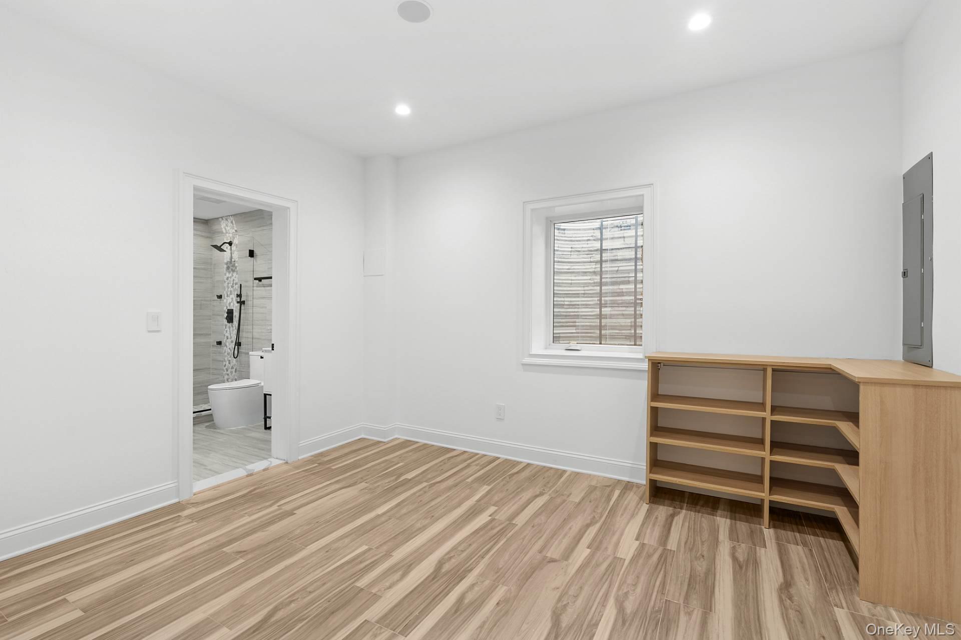 1900 Gillette Drive Property Photo 18