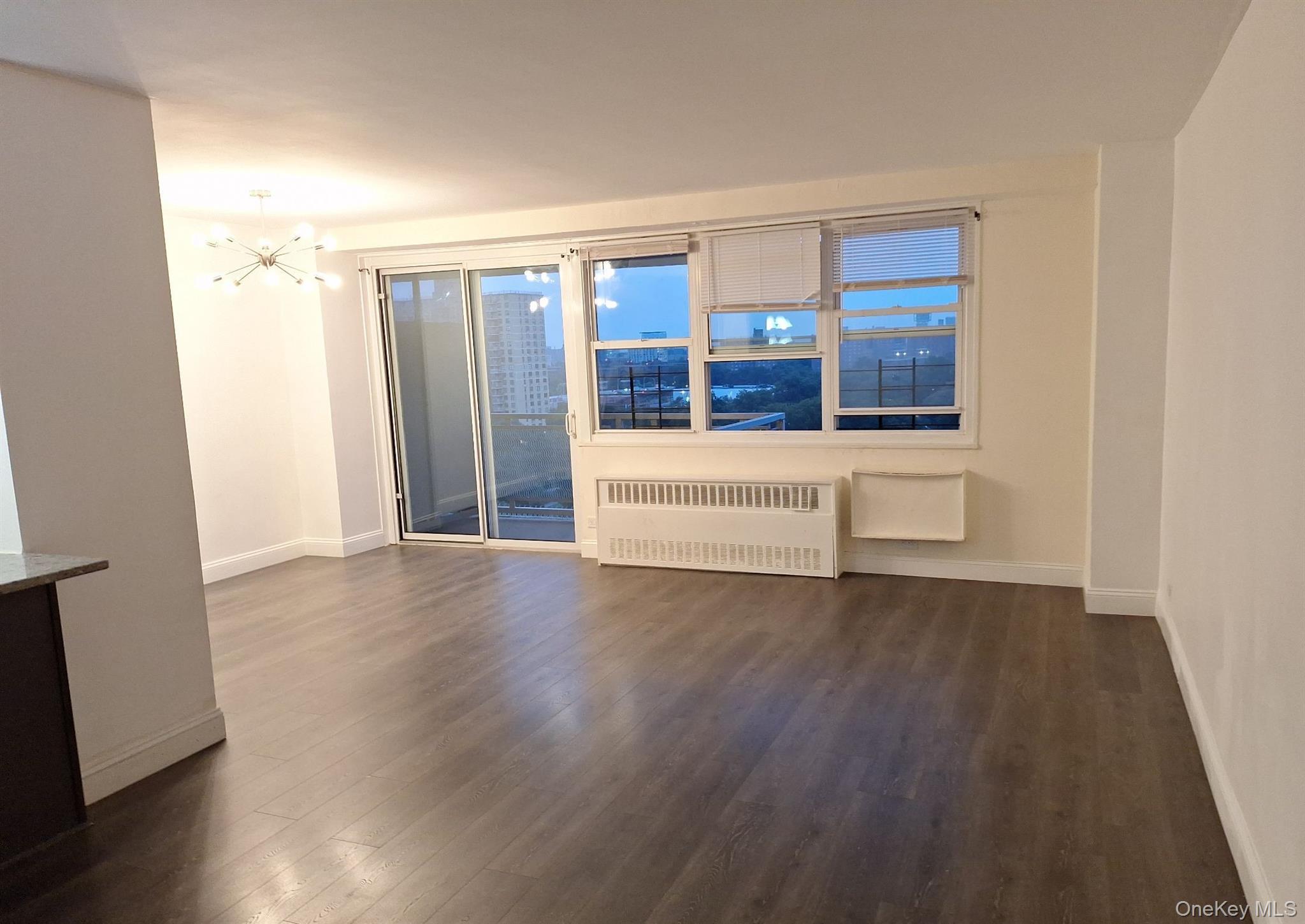 825 Morrison Avenue 12f Property Photo 9