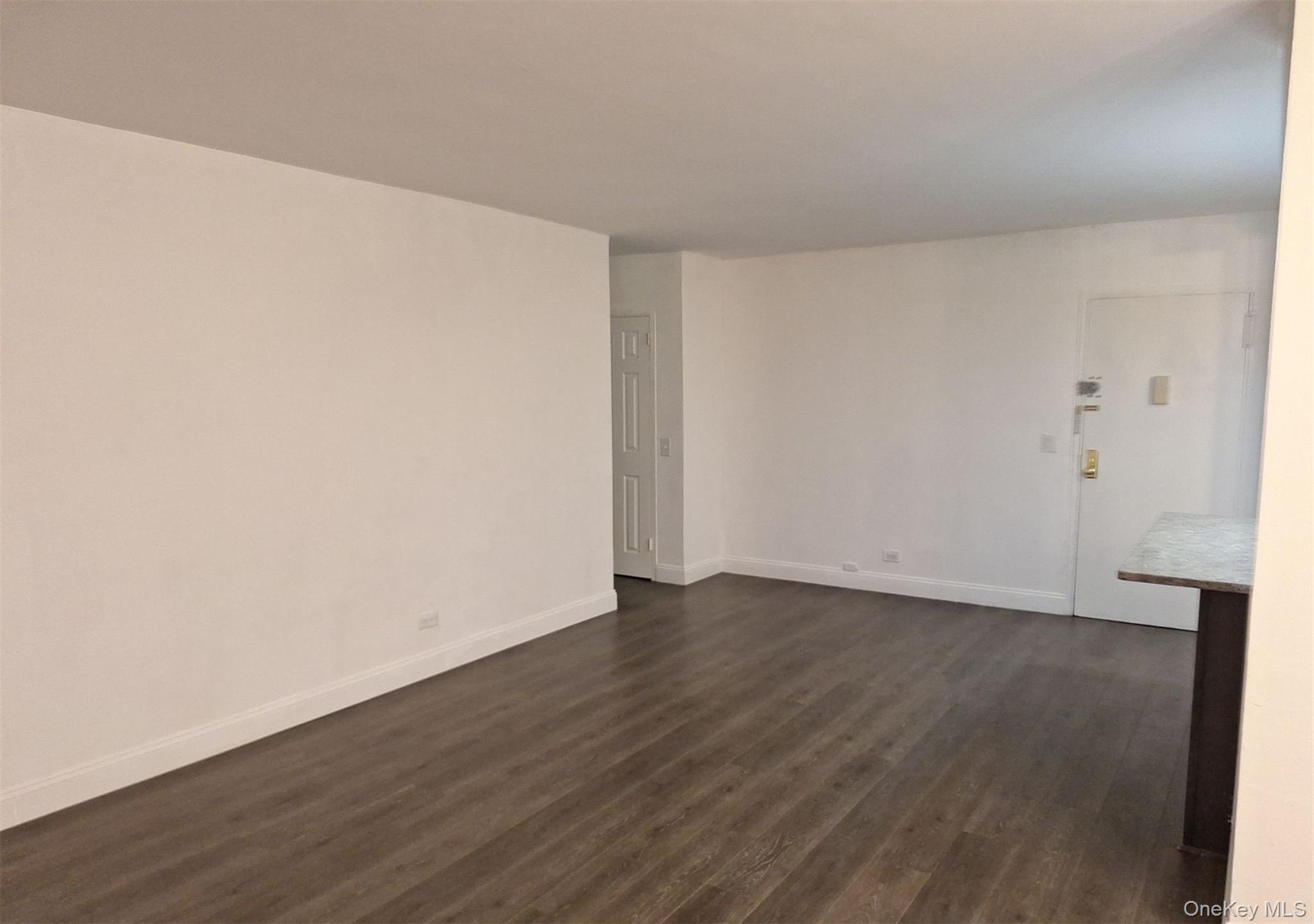 825 Morrison Avenue 12f Property Photo 10