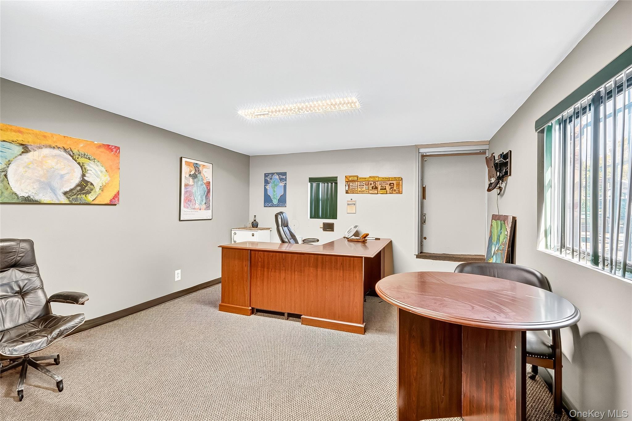 22 W Lincoln Avenue Property Photo 12