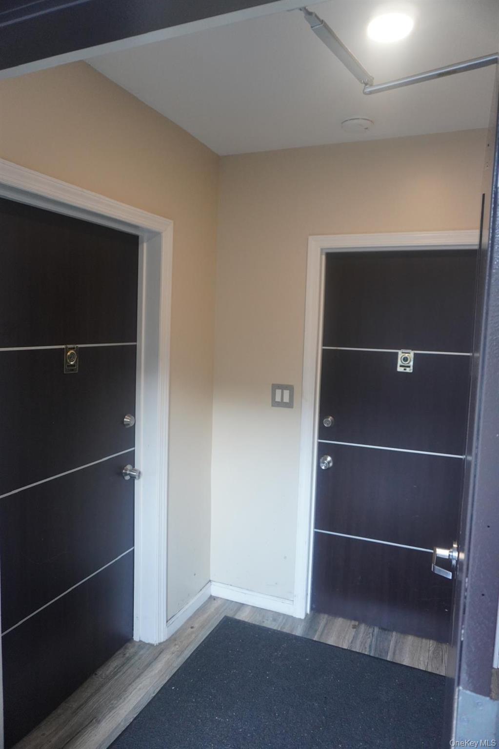 1386 Clinton Avenue Property Photo 4