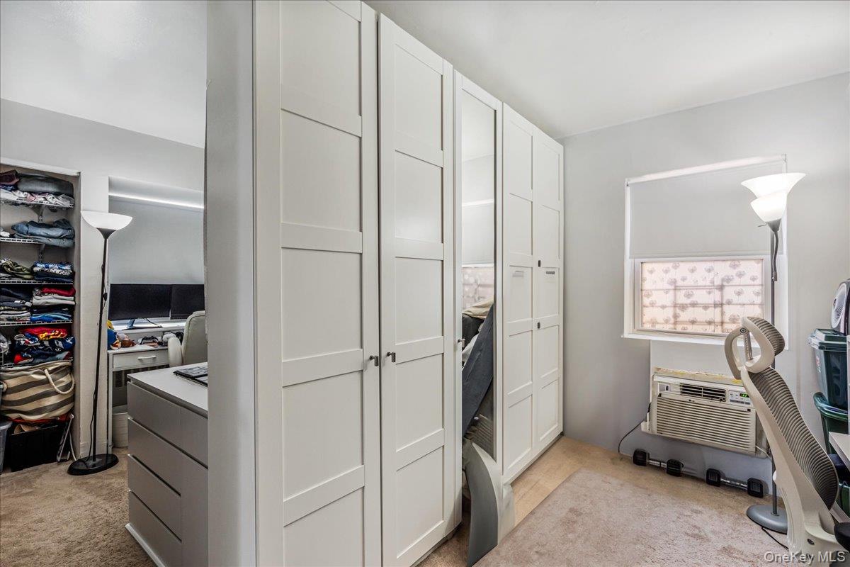144-55 Melbourne Avenue 6e Property Photo 15