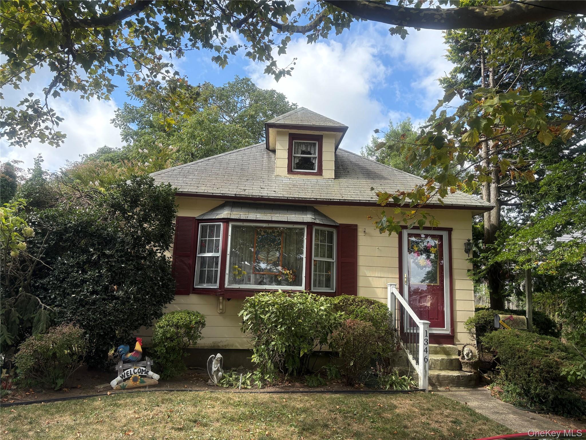 1346 Bellmore Avenue Property Photo 1
