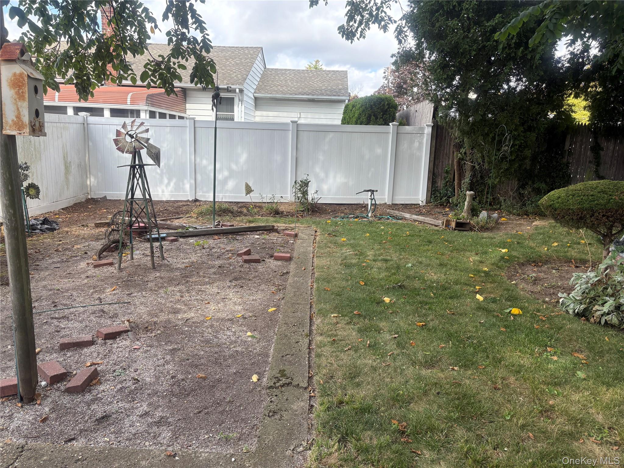 1346 Bellmore Avenue Property Photo 13