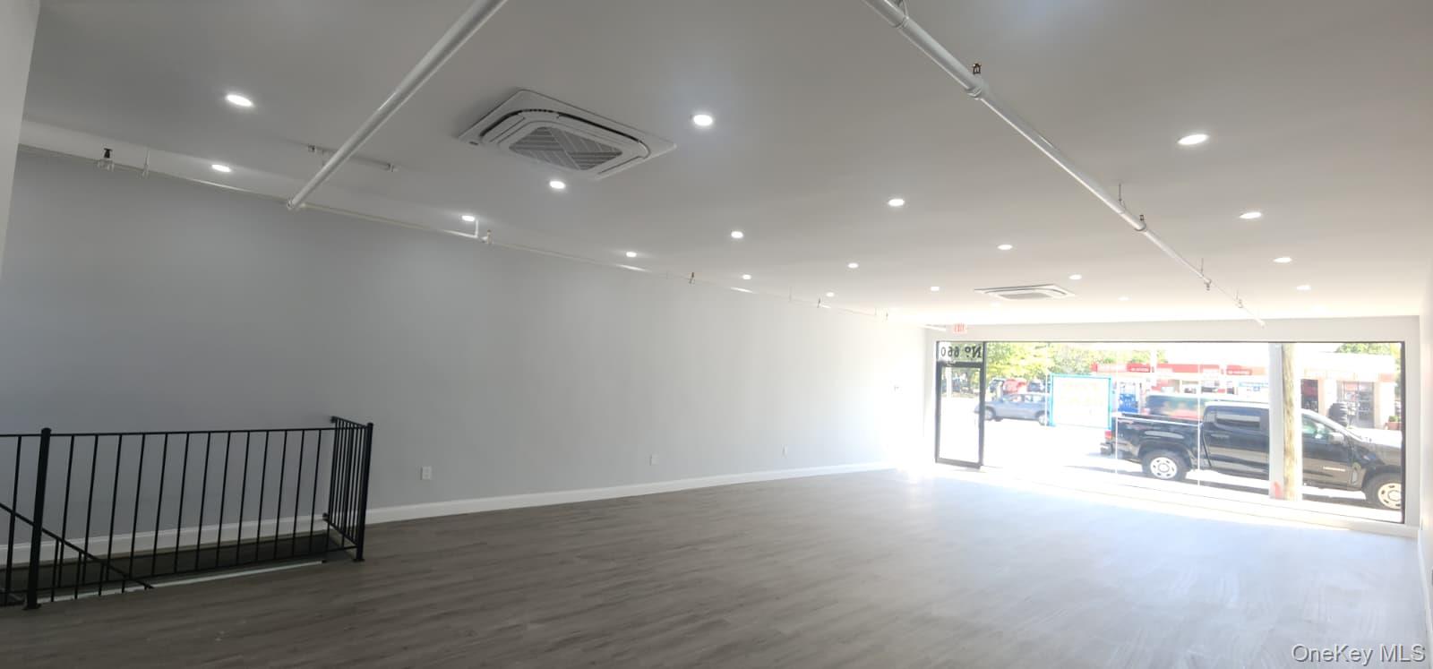 660 Port Washington Boulevard Property Photo 6