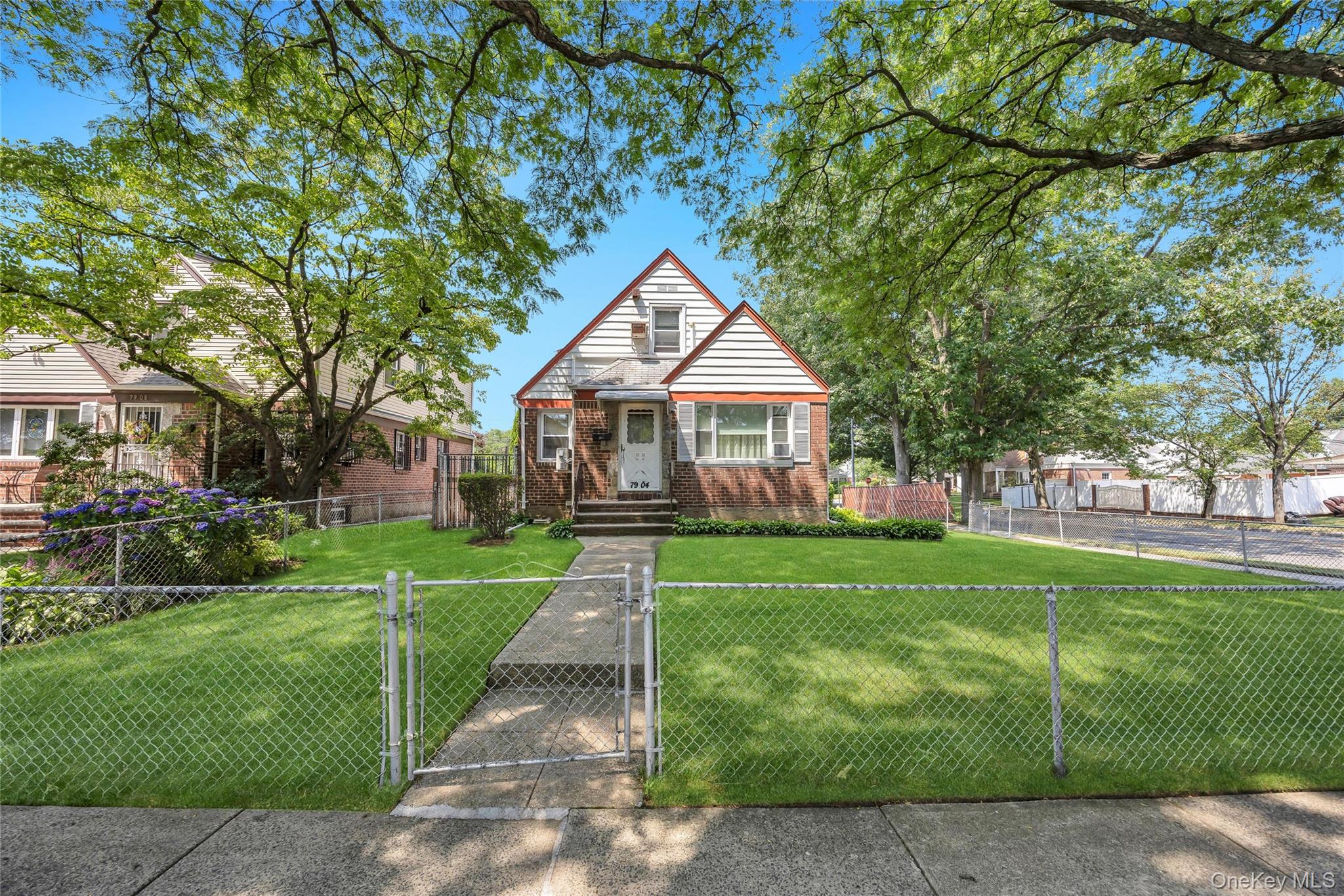 7904 268th Street Property Photo 1