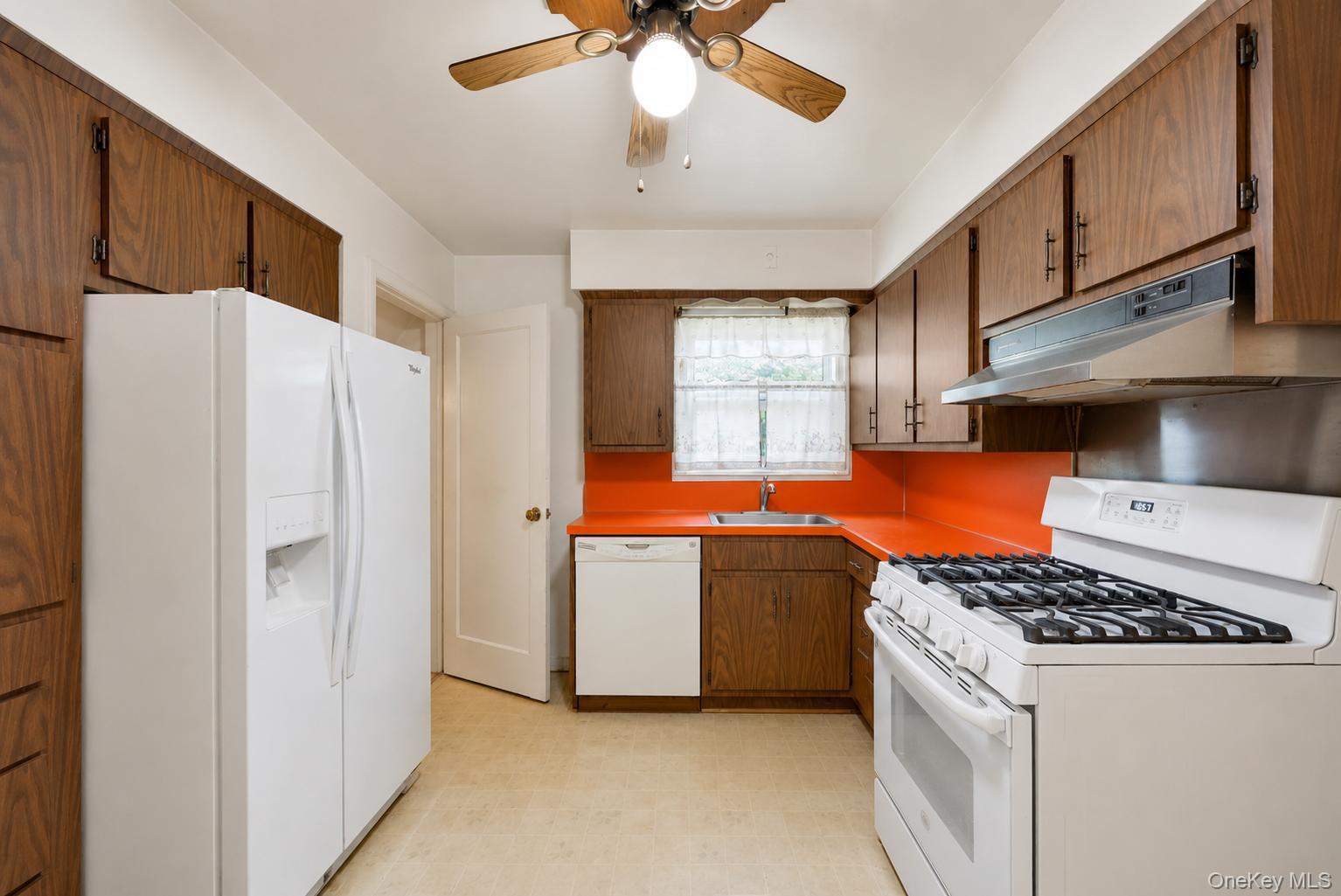 7904 268th Street Property Photo 17