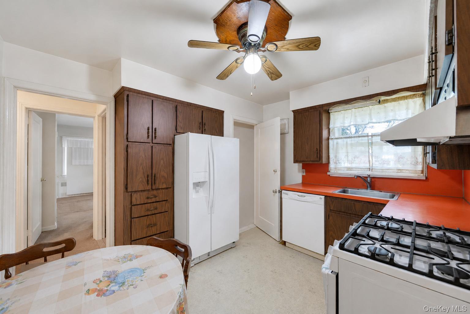 7904 268th Street Property Photo 20
