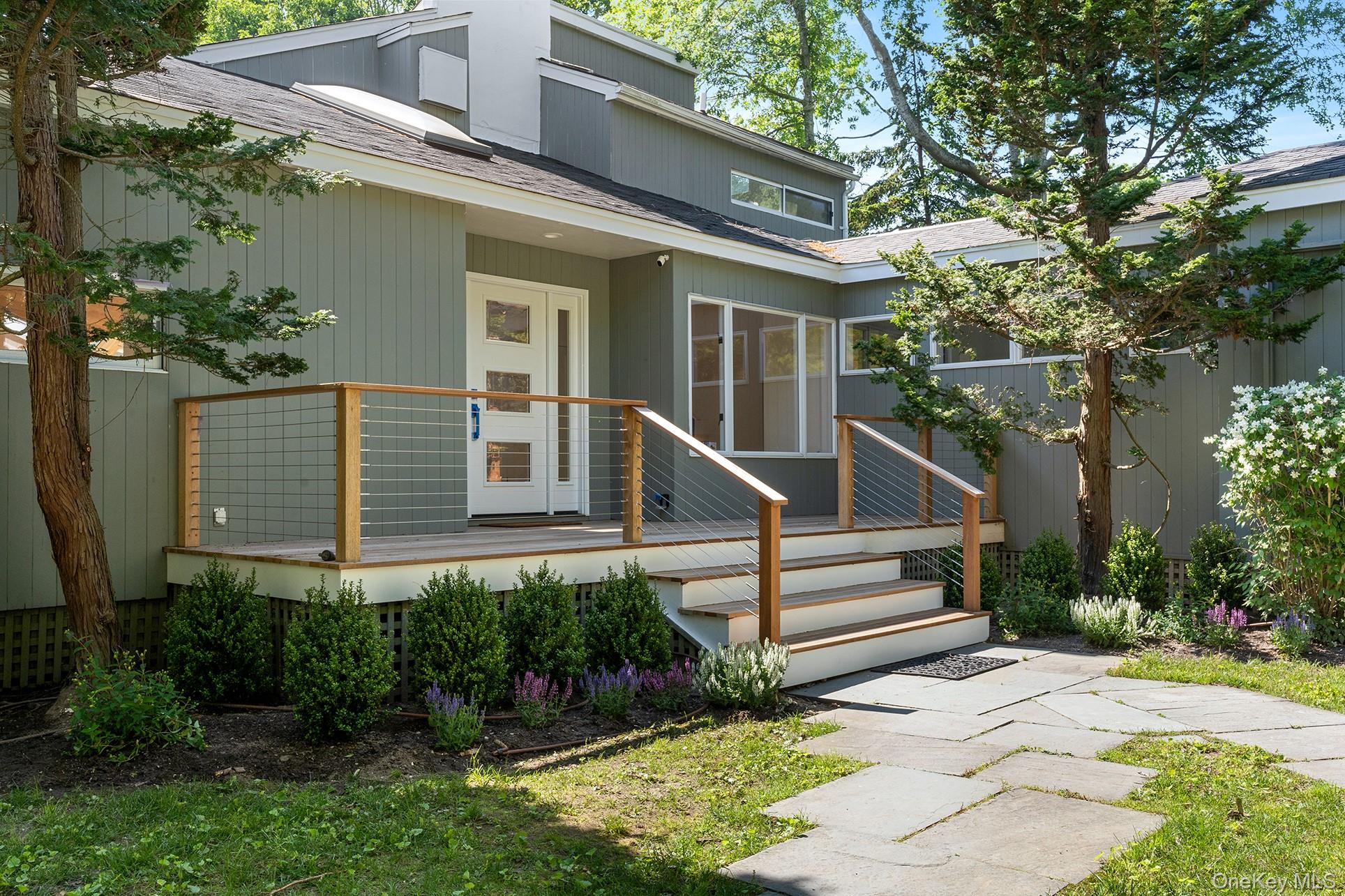 1 Acorn Path Property Photo 3