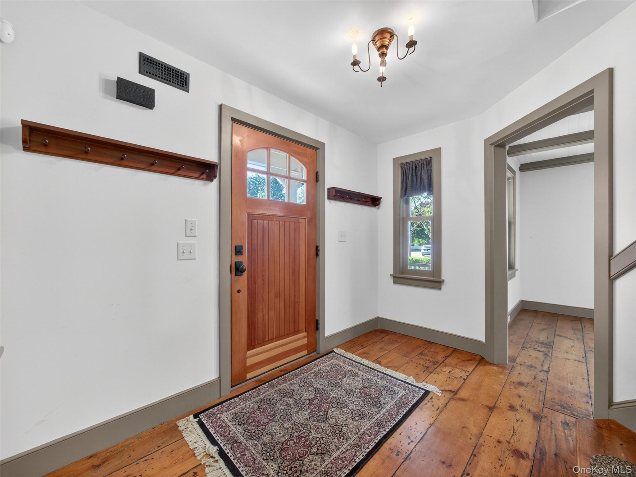 43 Rockland Avenue Property Photo 6