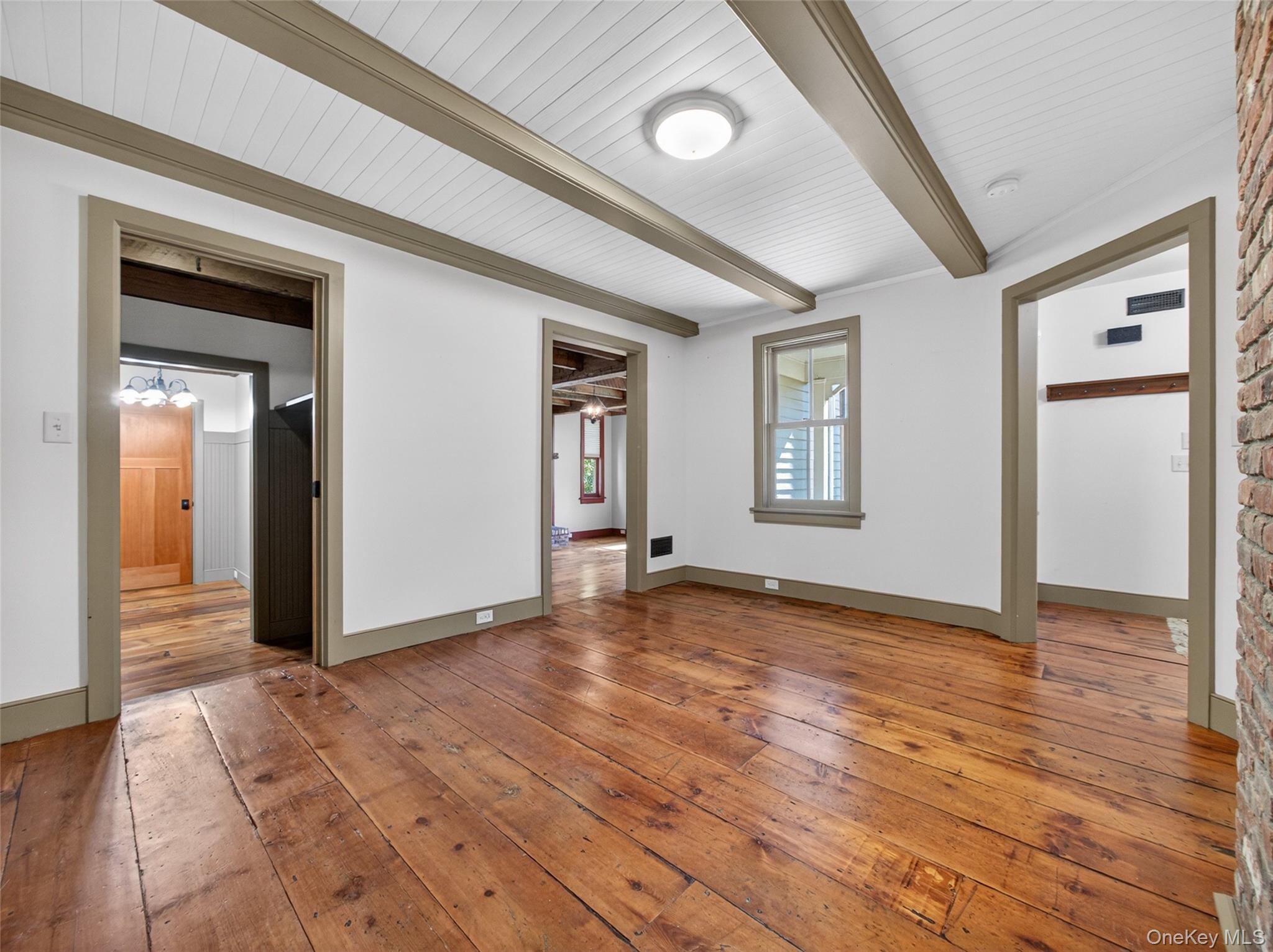 43 Rockland Avenue Property Photo 8
