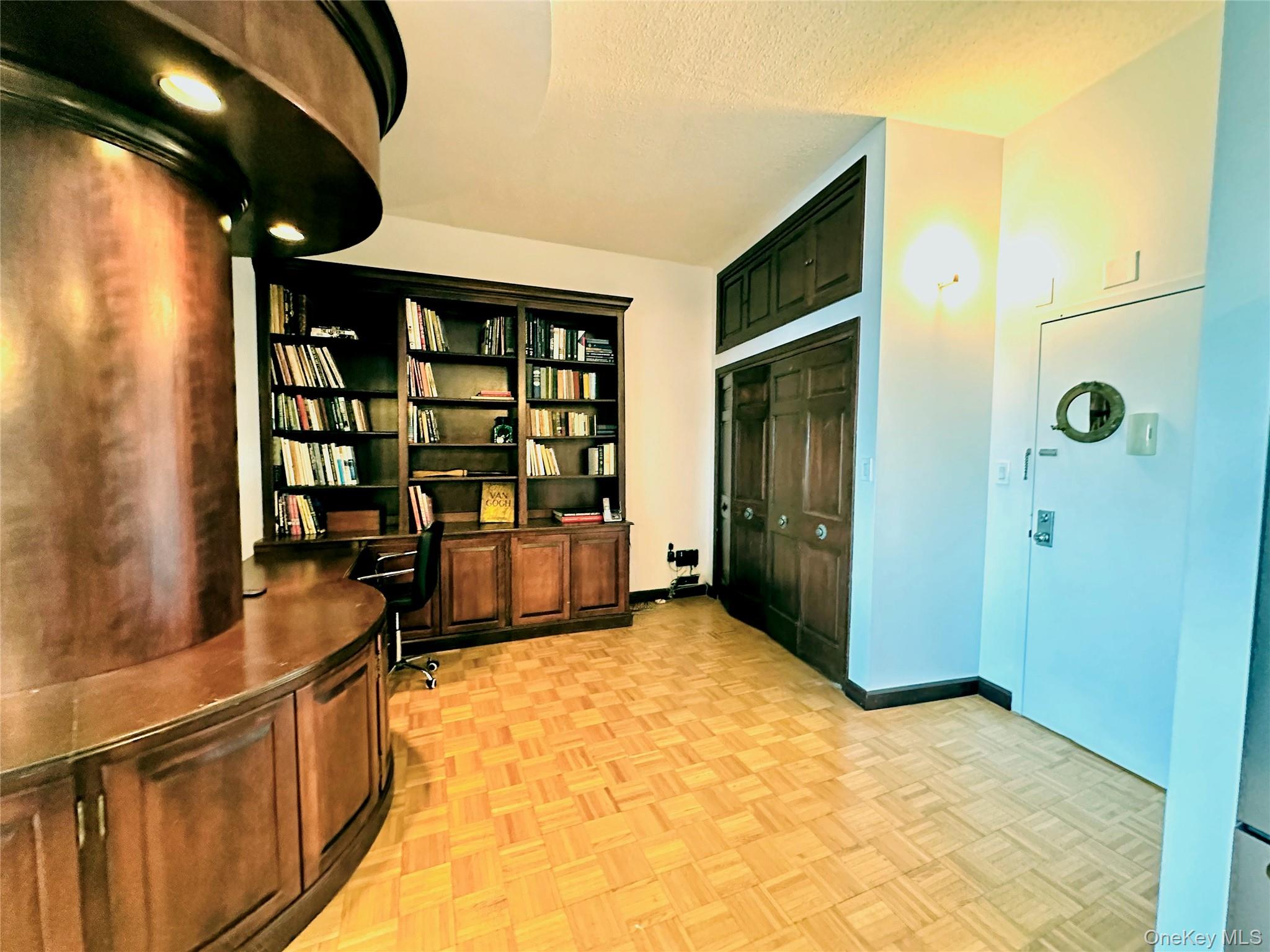 10 Bay Street Landing 5b Property Photo 12
