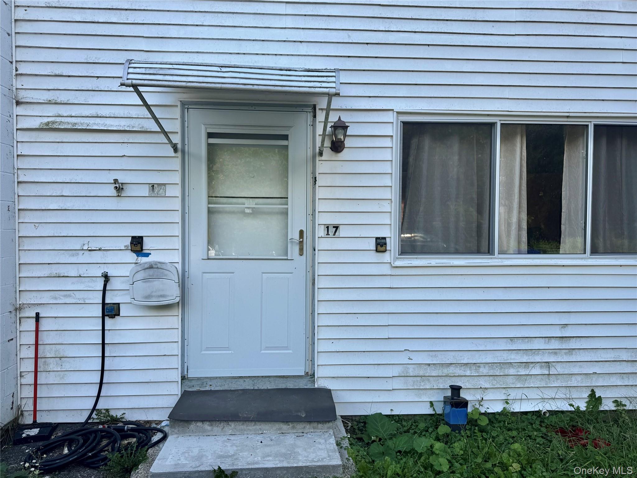 17 N Aspen Road Property Photo 2