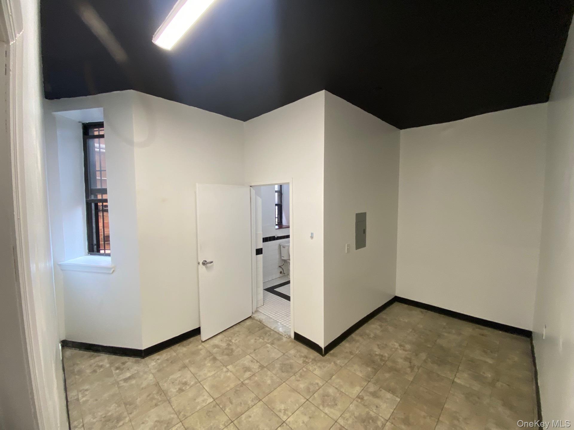 537 Claremont Parkway Comm B Property Photo 5