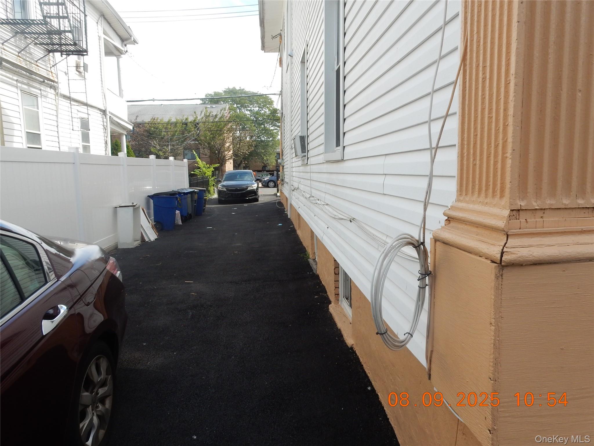 258 S 10th Avenue Property Photo 10