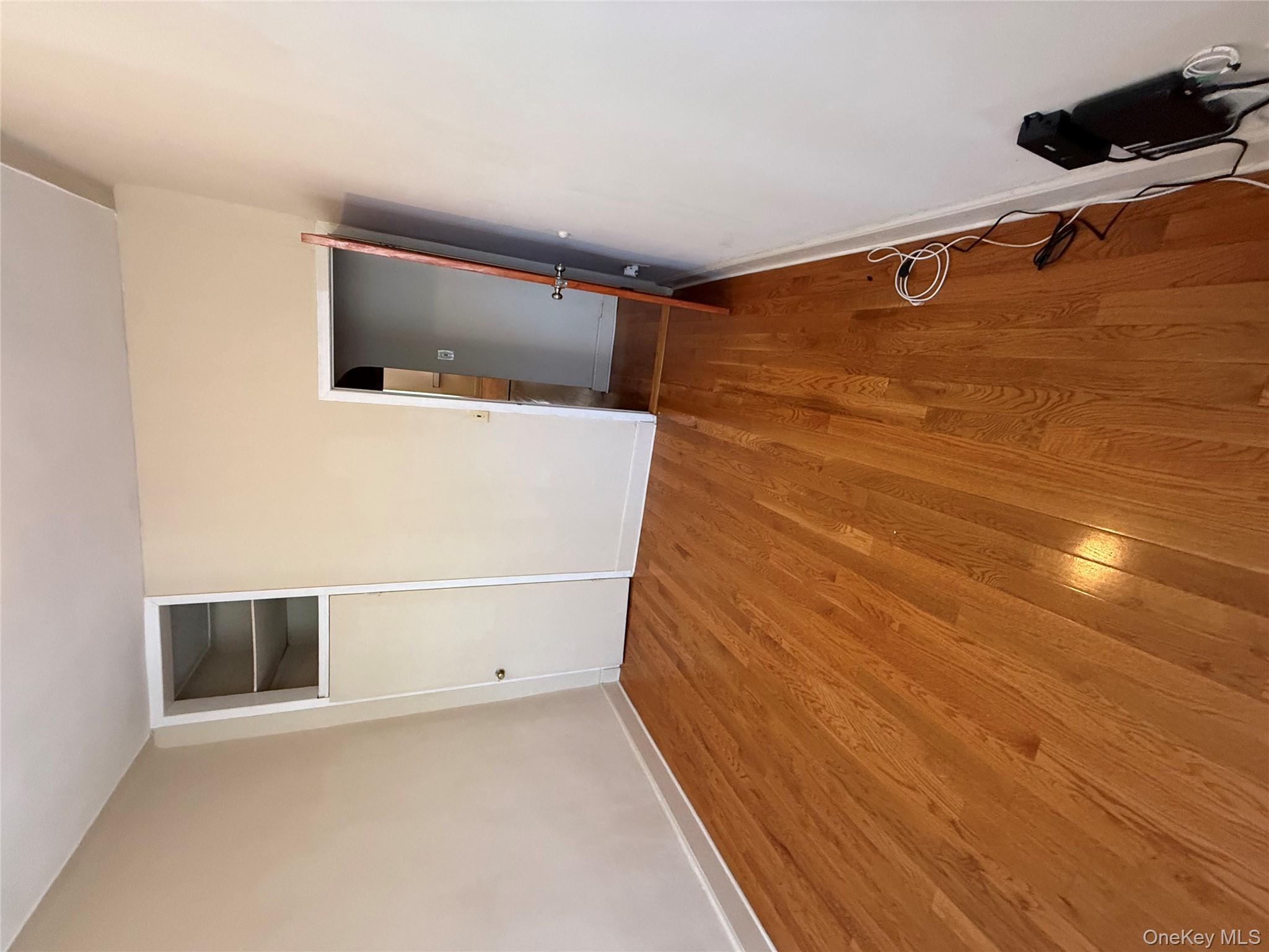 1655 Lincoln Place Property Photo 8