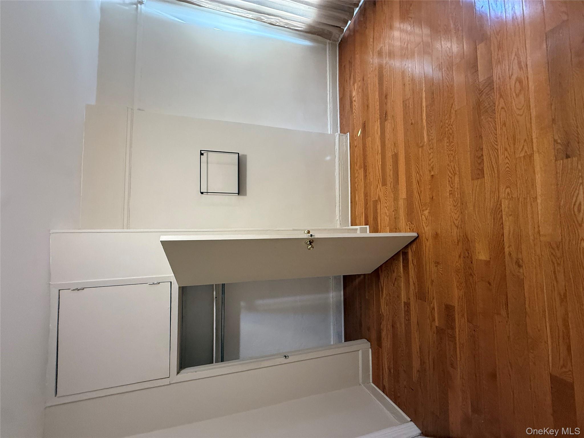 1655 Lincoln Place Property Photo 14