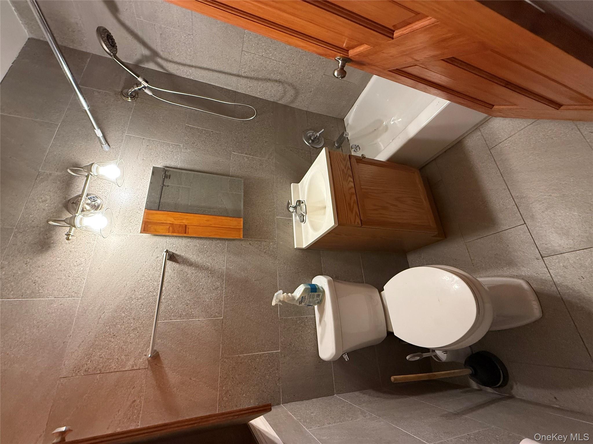 1655 Lincoln Place Property Photo 15