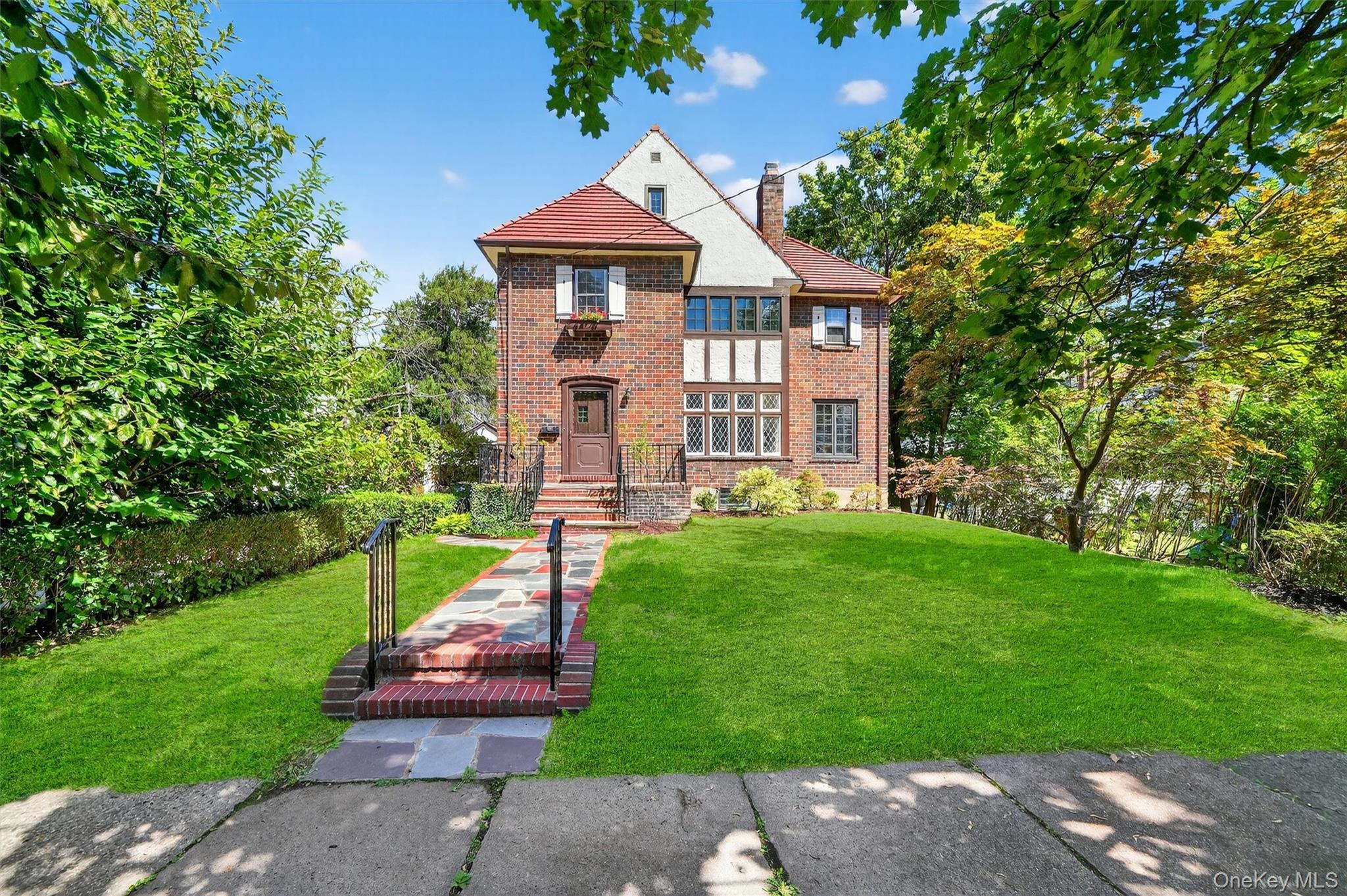 15 Park Place Property Photo 1