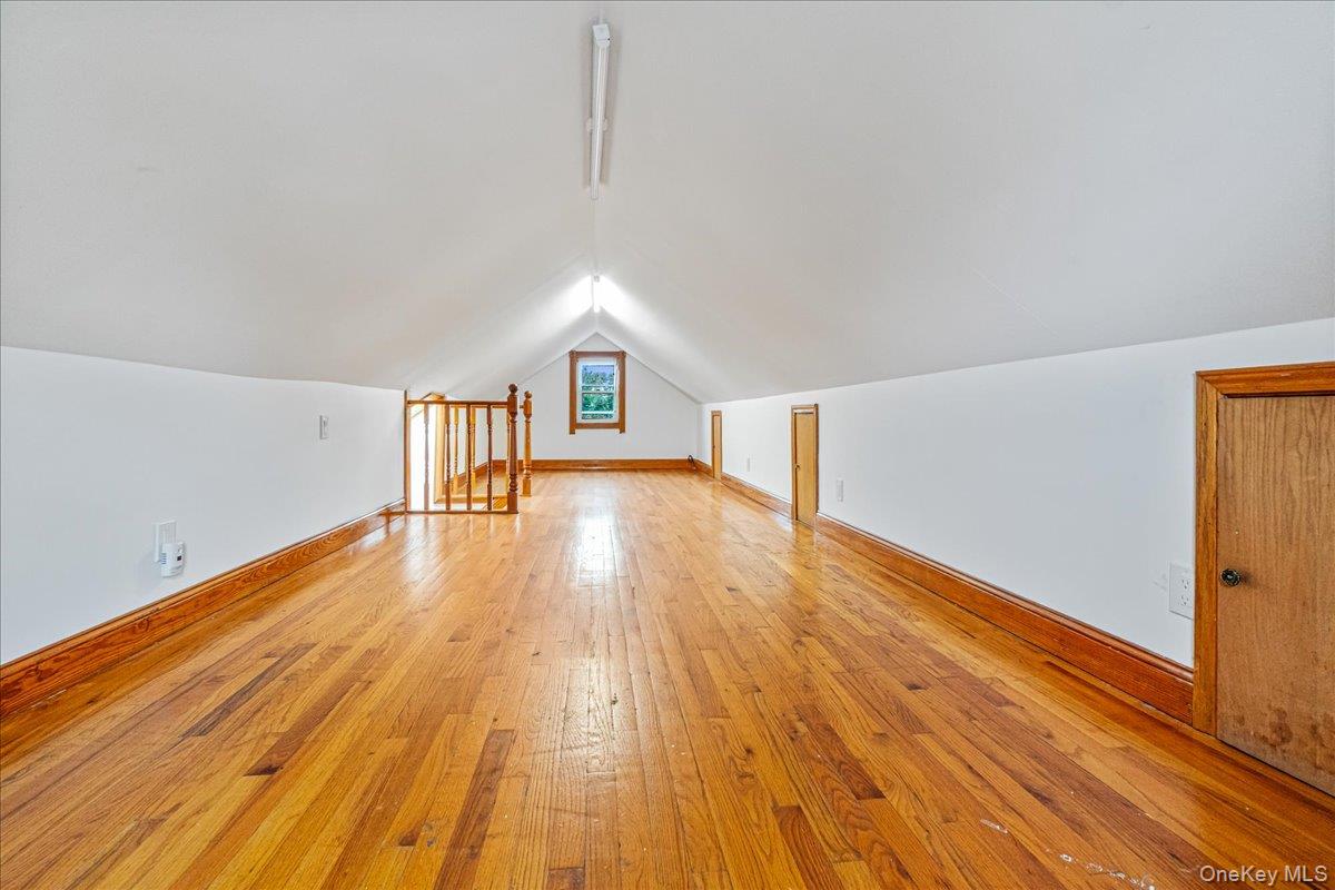 9001 215th Street Property Photo 16