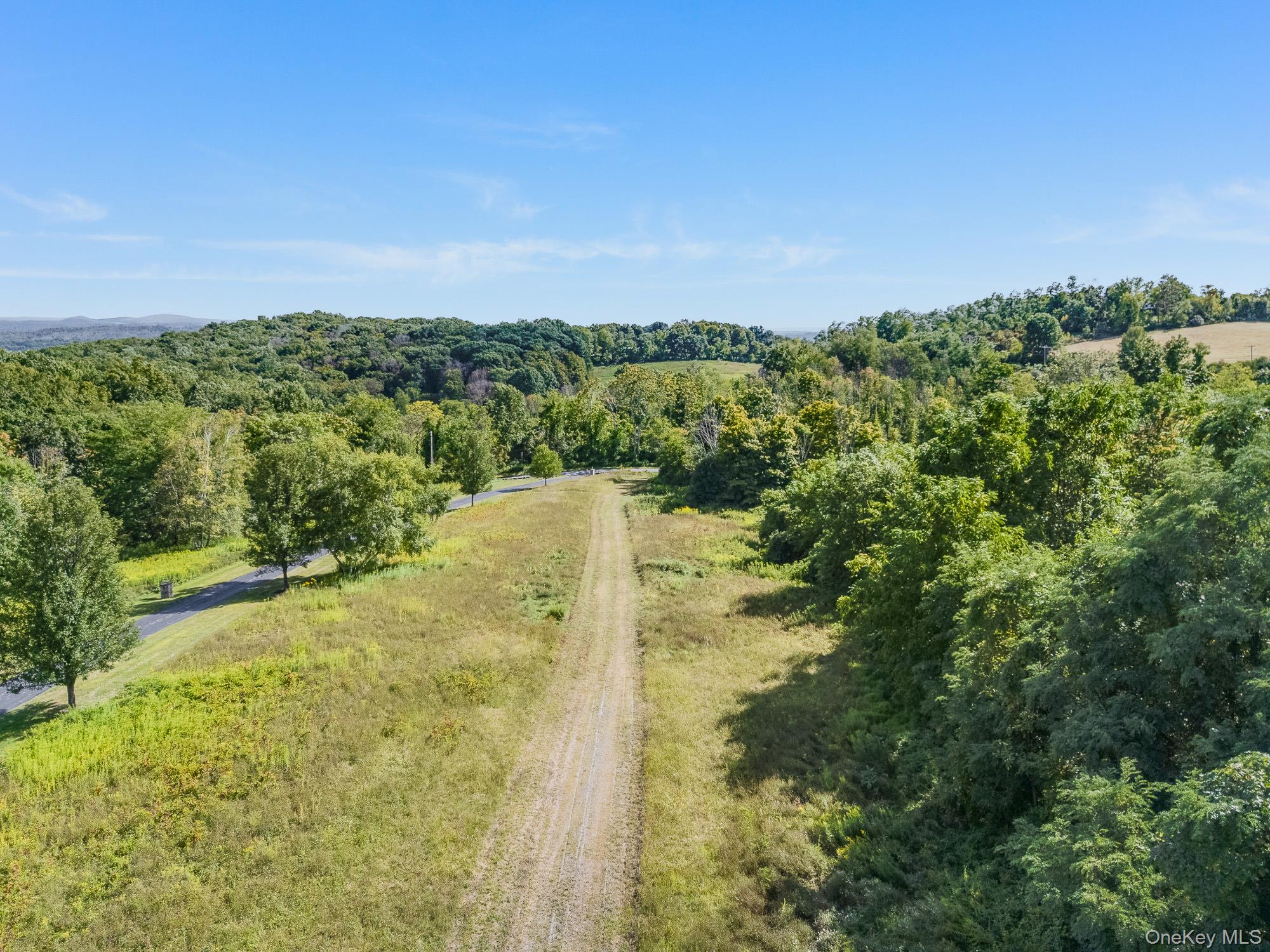 31 Oak Grove Road Property Photo 13