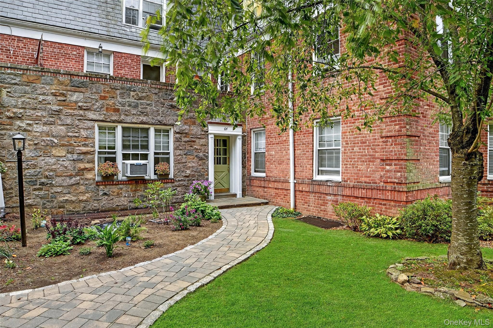 64 Pinewood Road Tb Property Photo 3