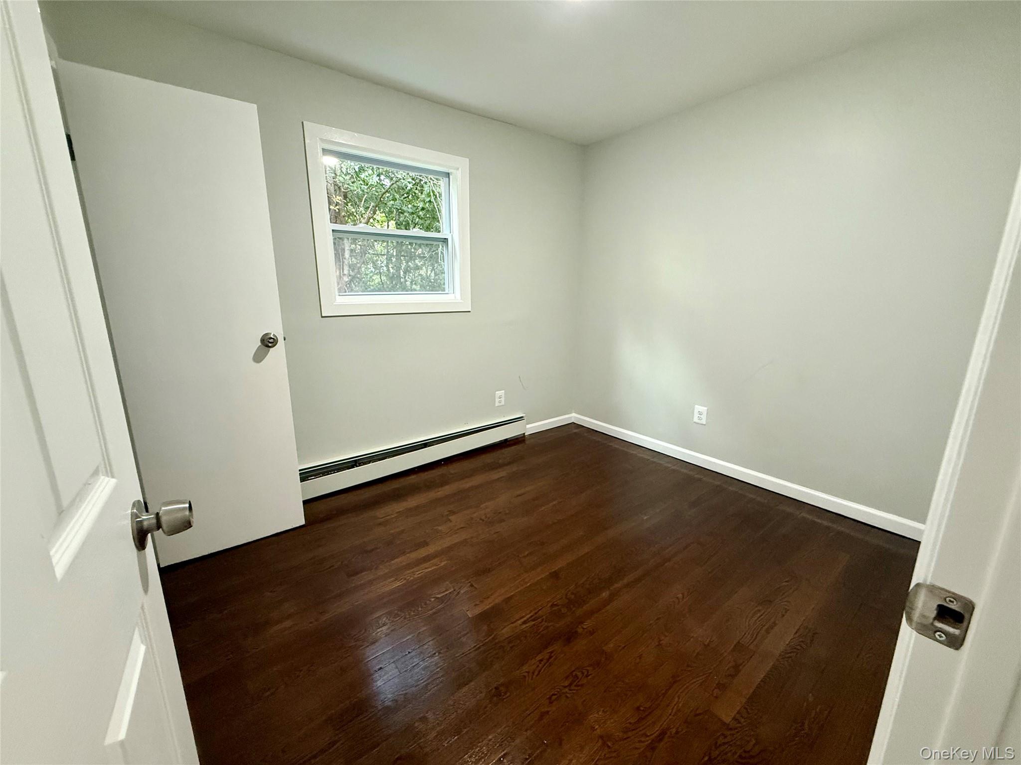 9 E Holt Street Property Photo 26