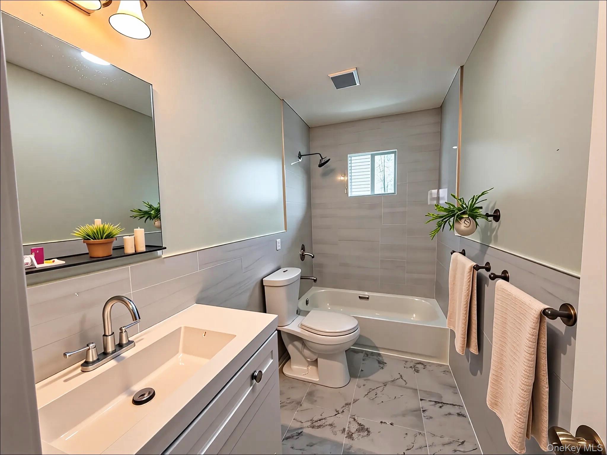 9 E Holt Street Property Photo 42