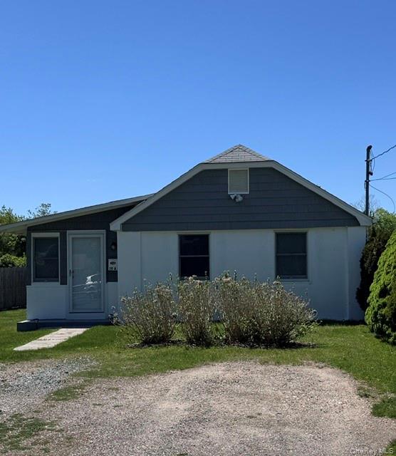 19 Carlson Lane Property Photo 4