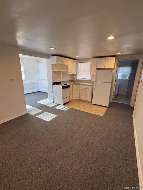 19 Carlson Lane Property Photo 18