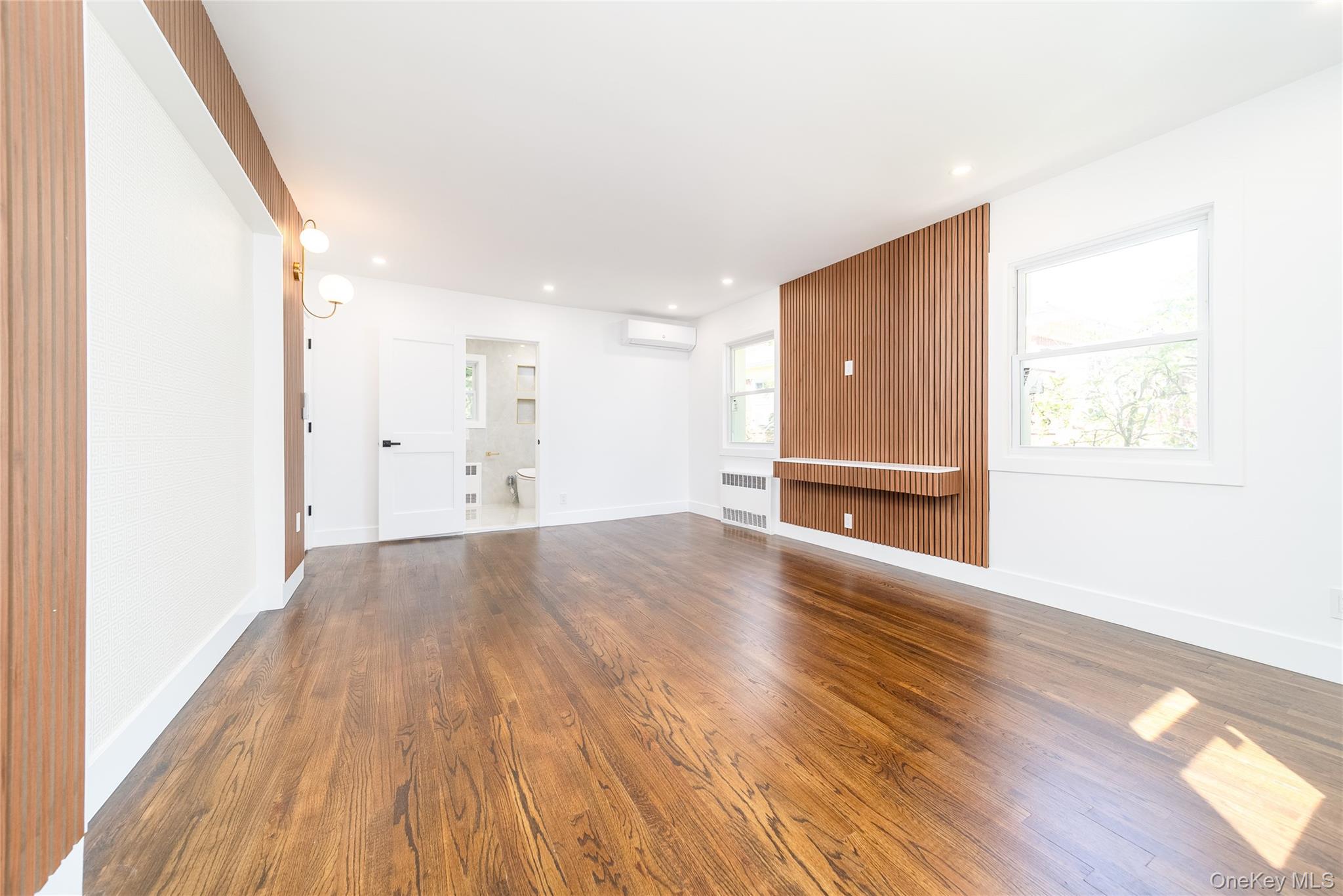 8632 Midland Parkway Property Photo 16