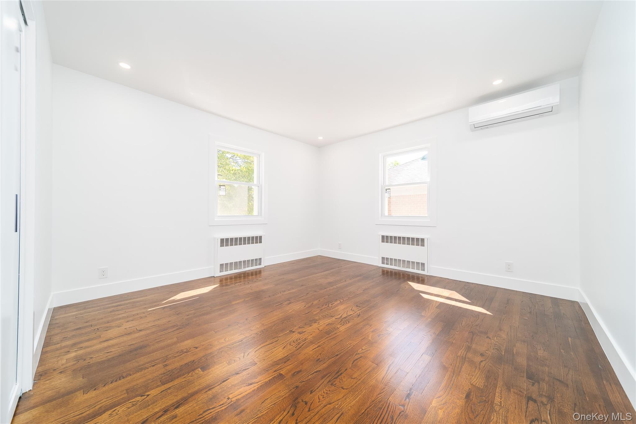 8632 Midland Parkway Property Photo 18