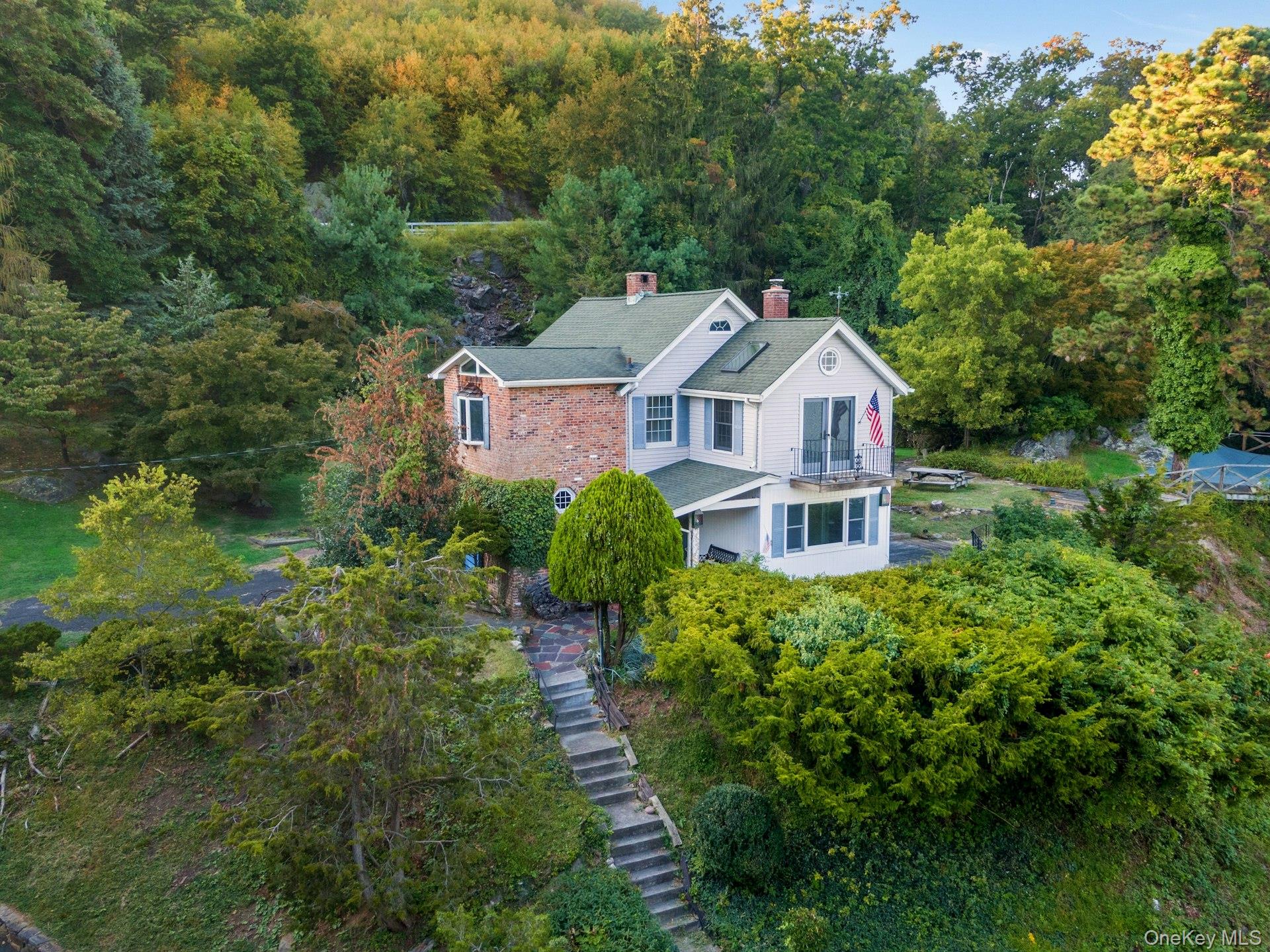 8 Ayers Road Property Photo 2