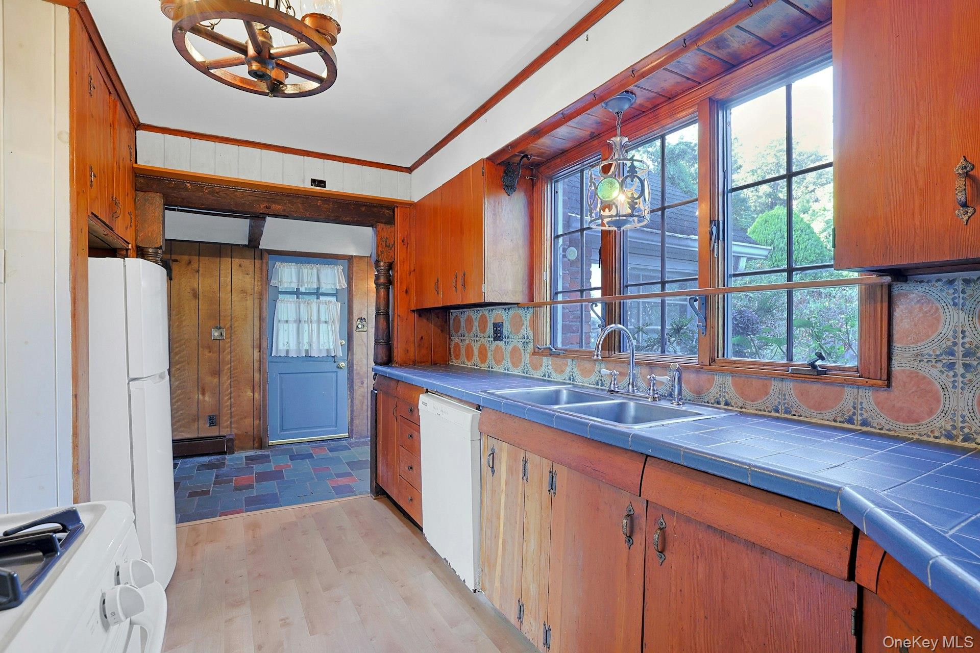 8 Ayers Road Property Photo 24