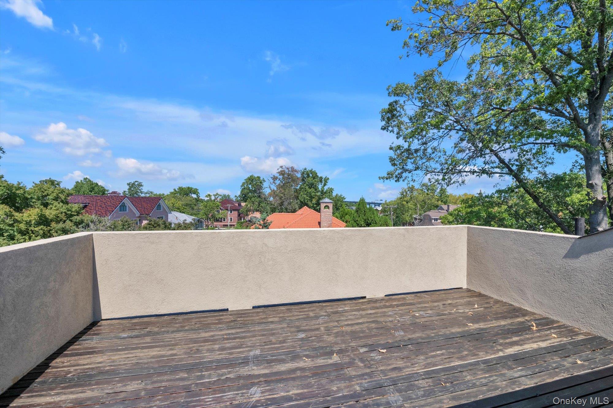 16515 Cross Island Parkway Property Photo 41
