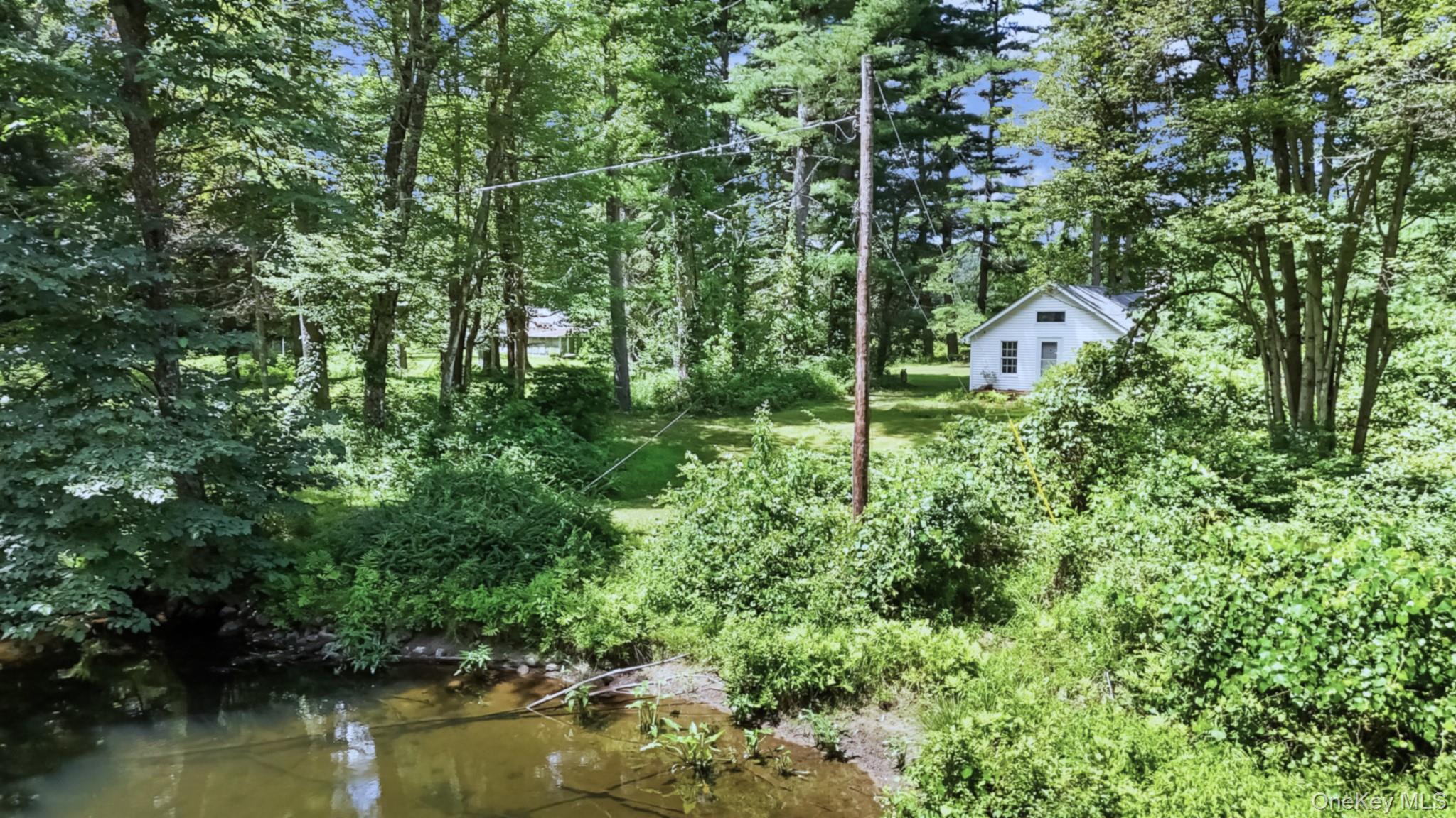 12 Kiernan Glen Property Photo 7