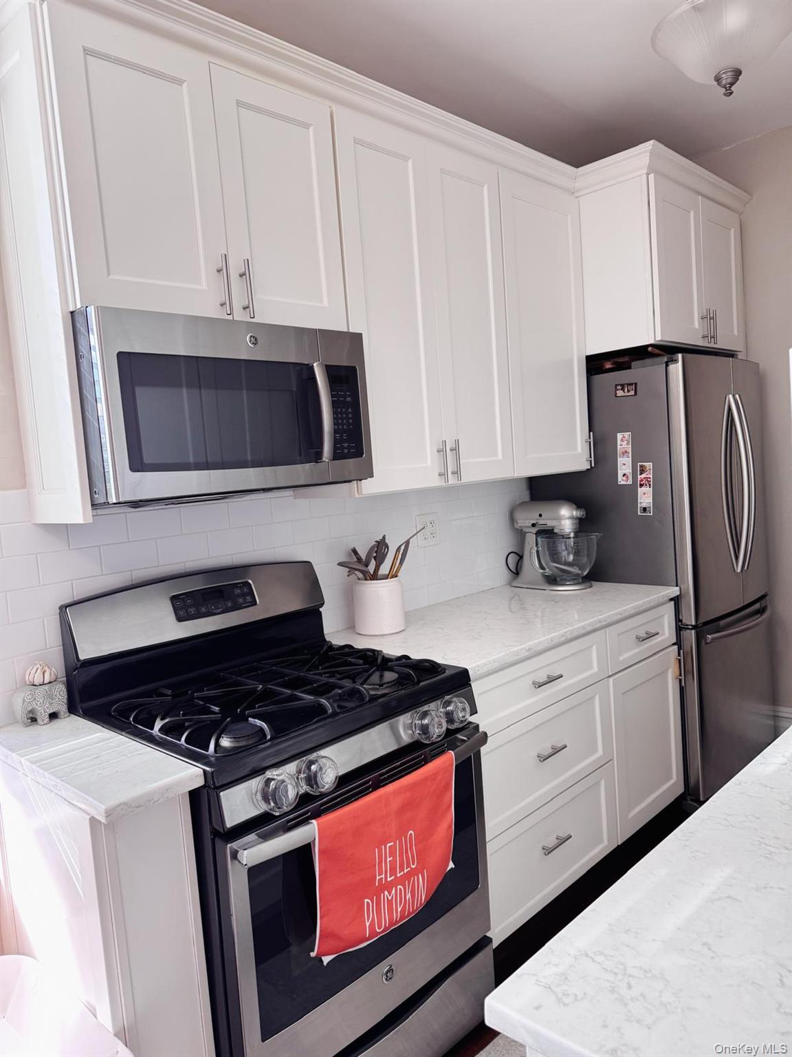 1470 Midland Avenue 3m Property Photo 9