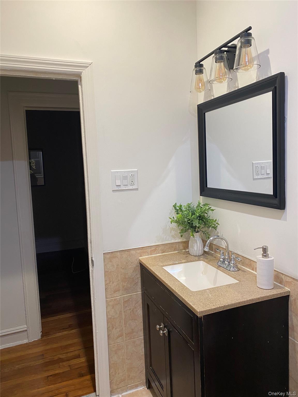 4331 Murdock Avenue Property Photo 18