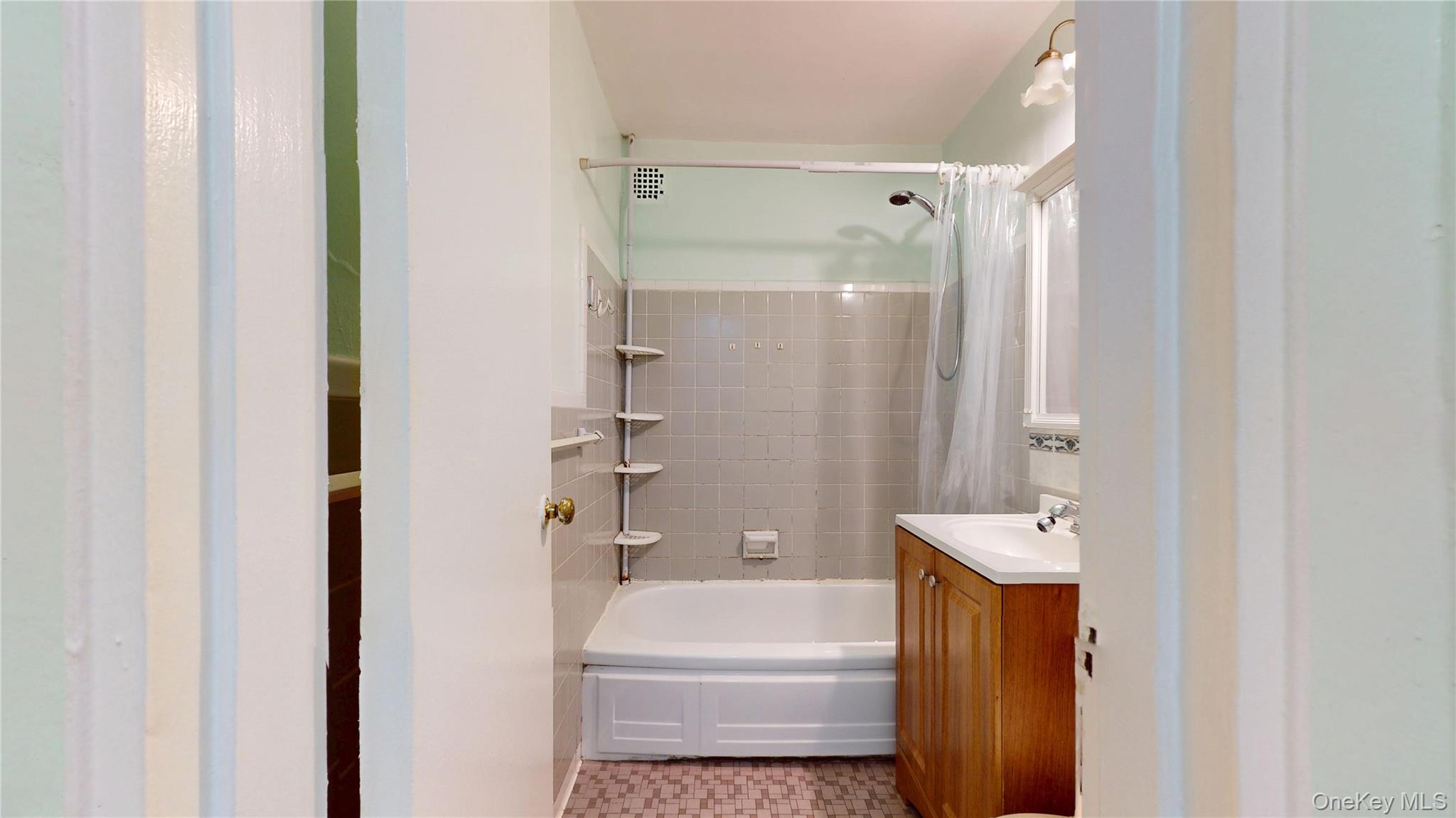 99-10 60th Avenue 2l Property Photo 15