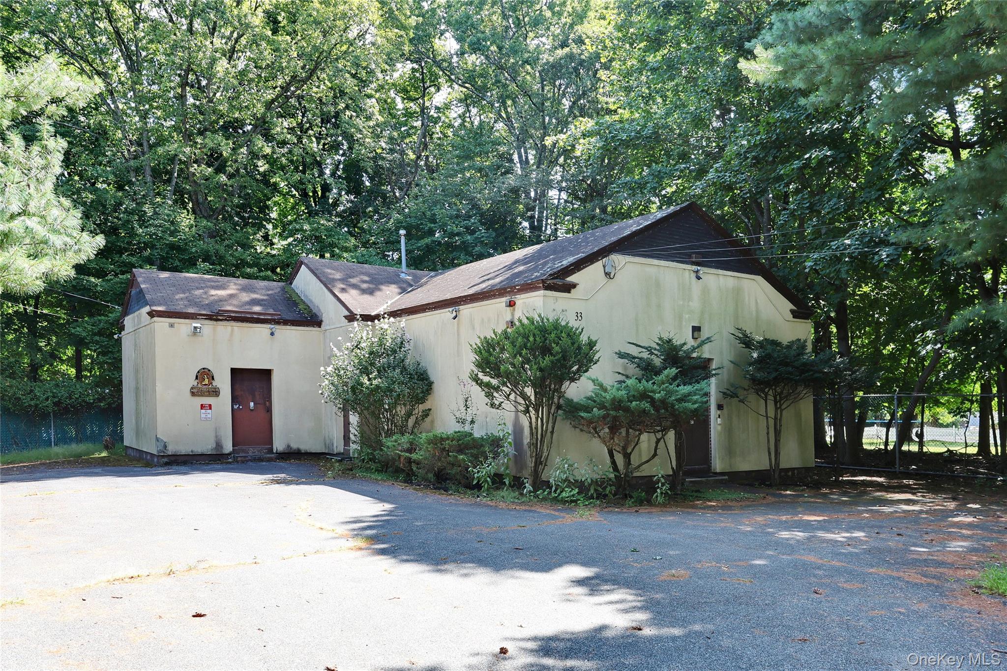 33 Church Road Property Photo 10